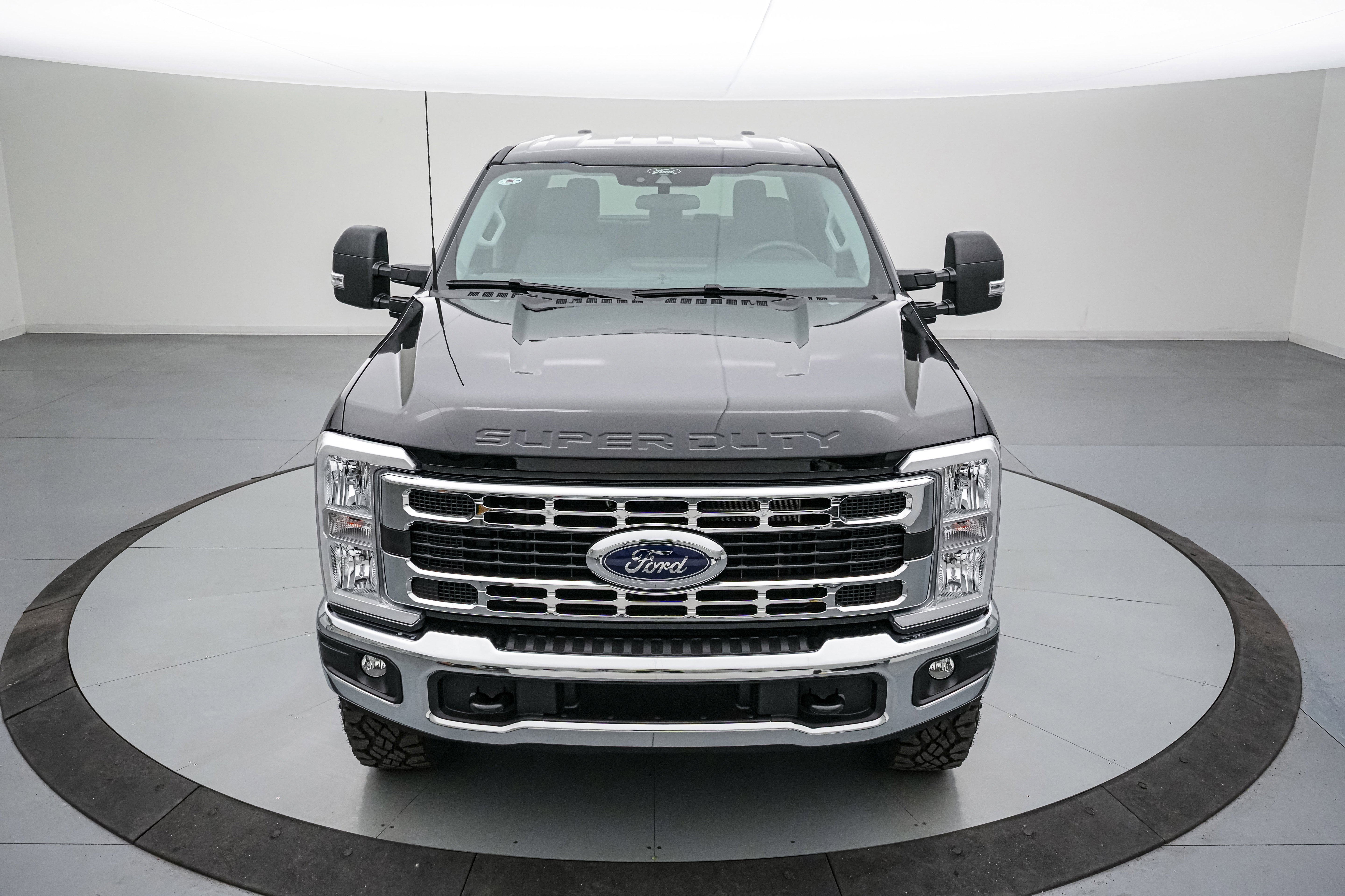 2026 Ford Super Duty F-250 SRW XLT Tremor