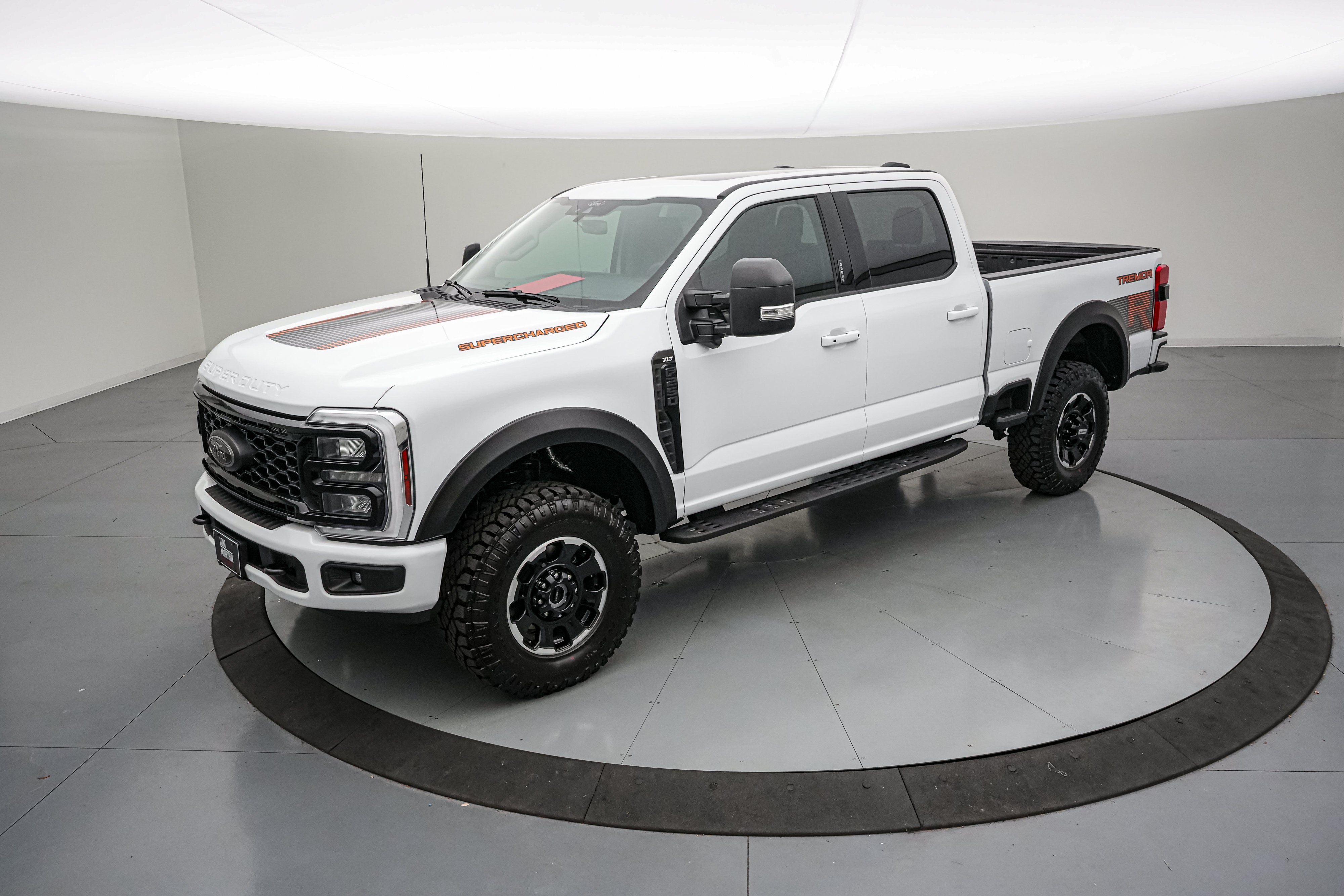 2026 Ford Super Duty F-250 SRW Tremor R