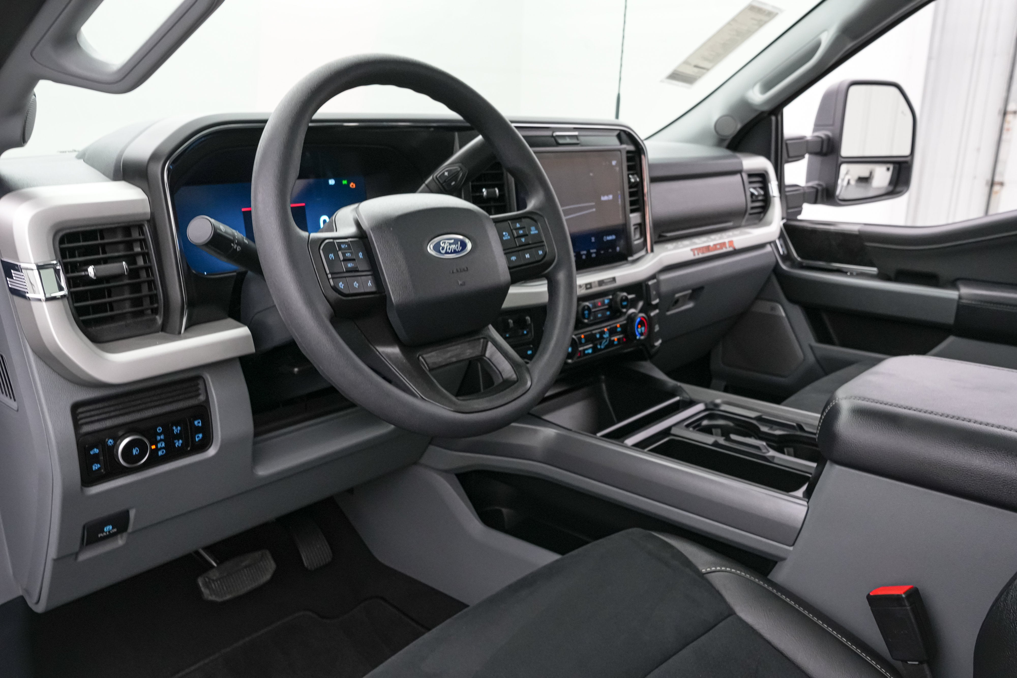 2026 Ford Super Duty F-250 SRW Tremor R
