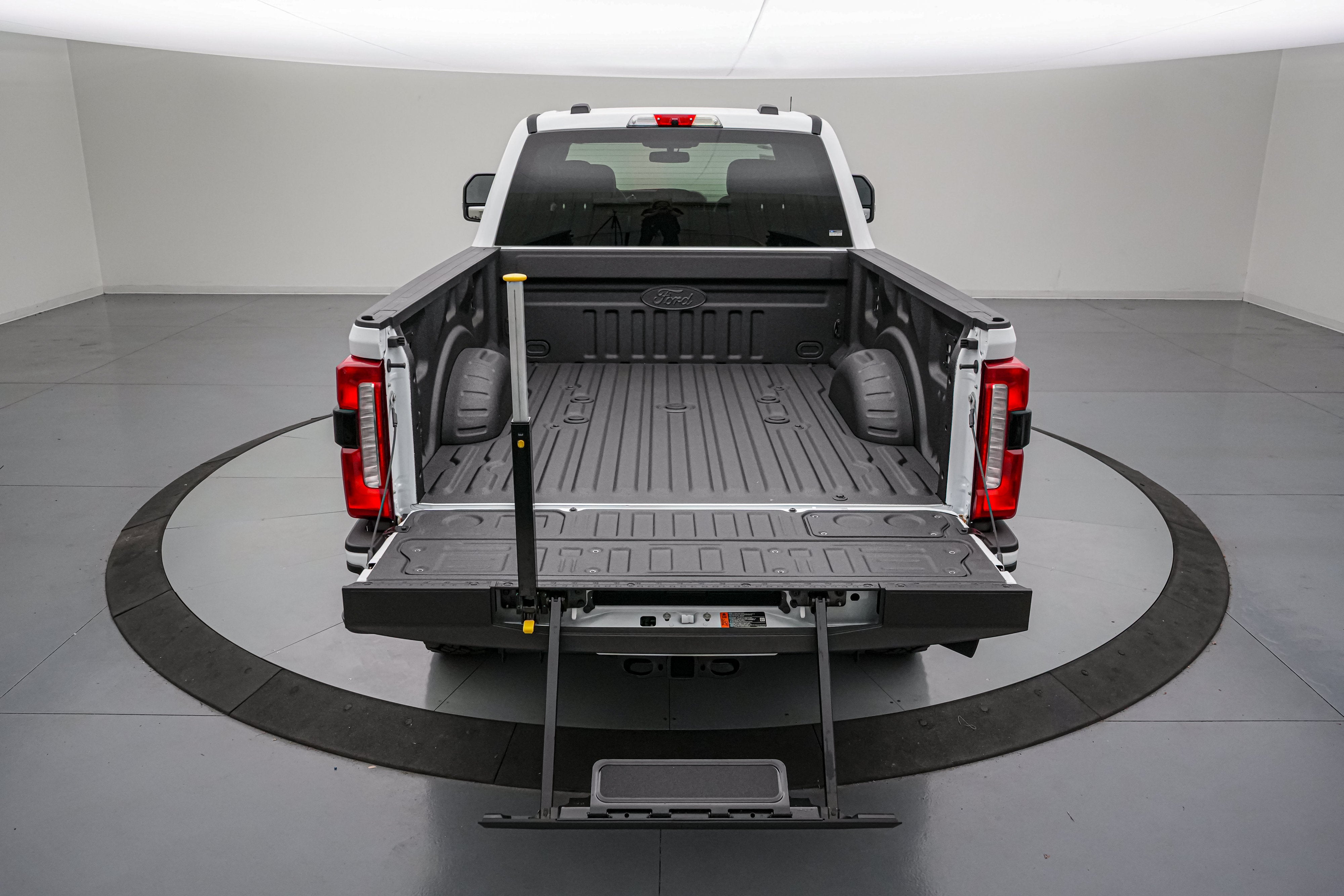 2026 Ford Super Duty F-250 SRW Tremor R