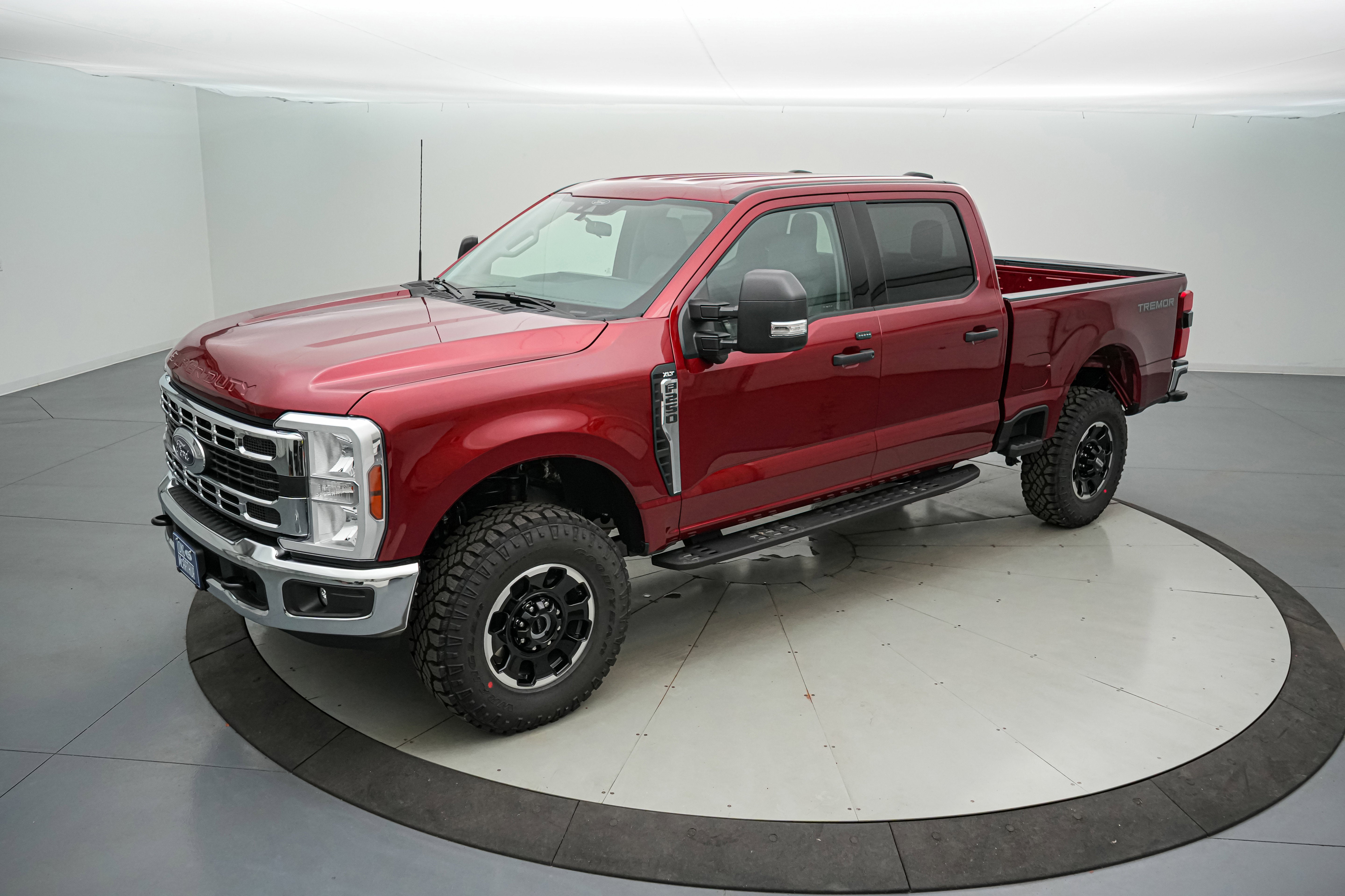 2026 Ford Super Duty F-250 SRW XLT Tremor