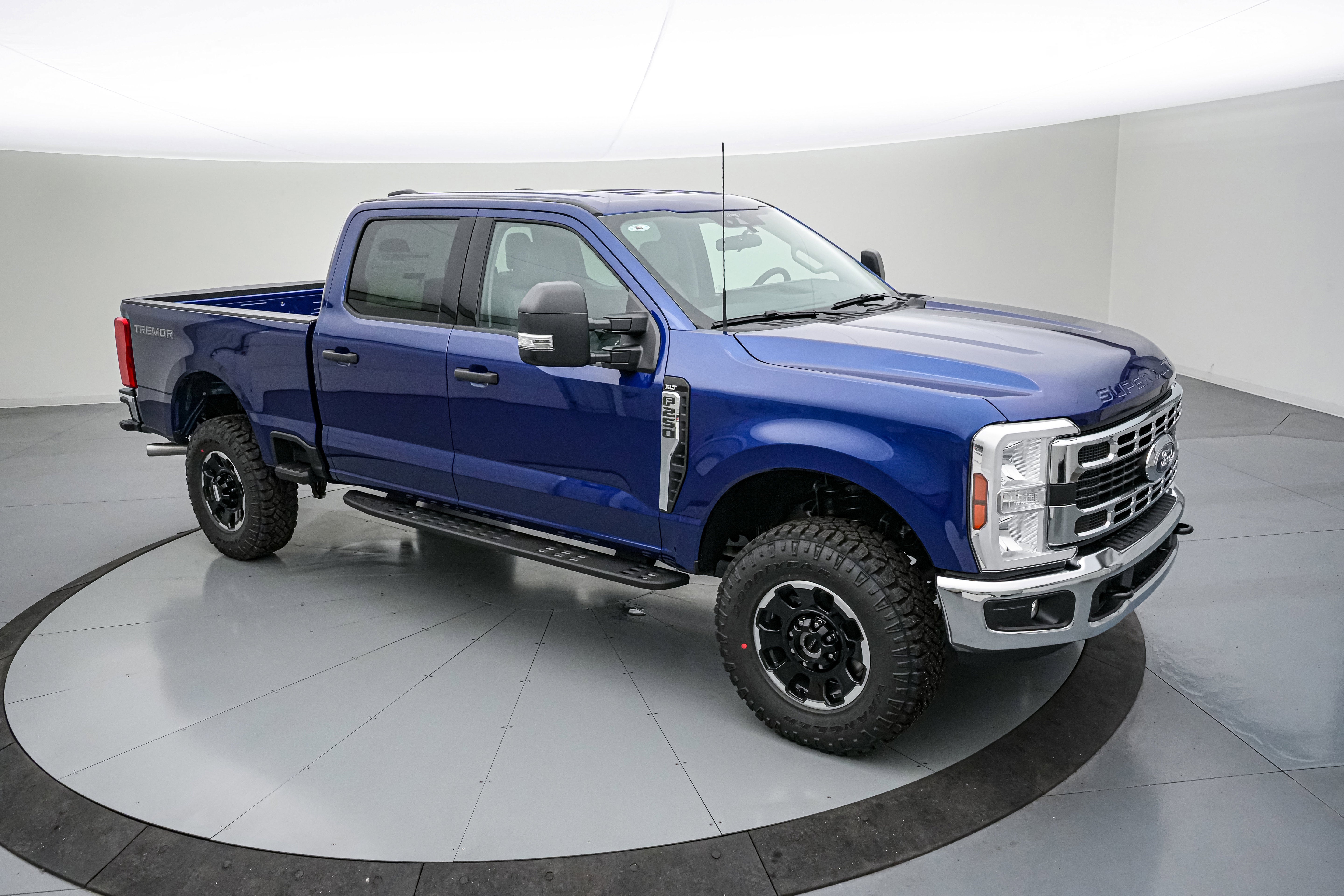 2026 Ford Super Duty F-250 SRW XLT Tremor