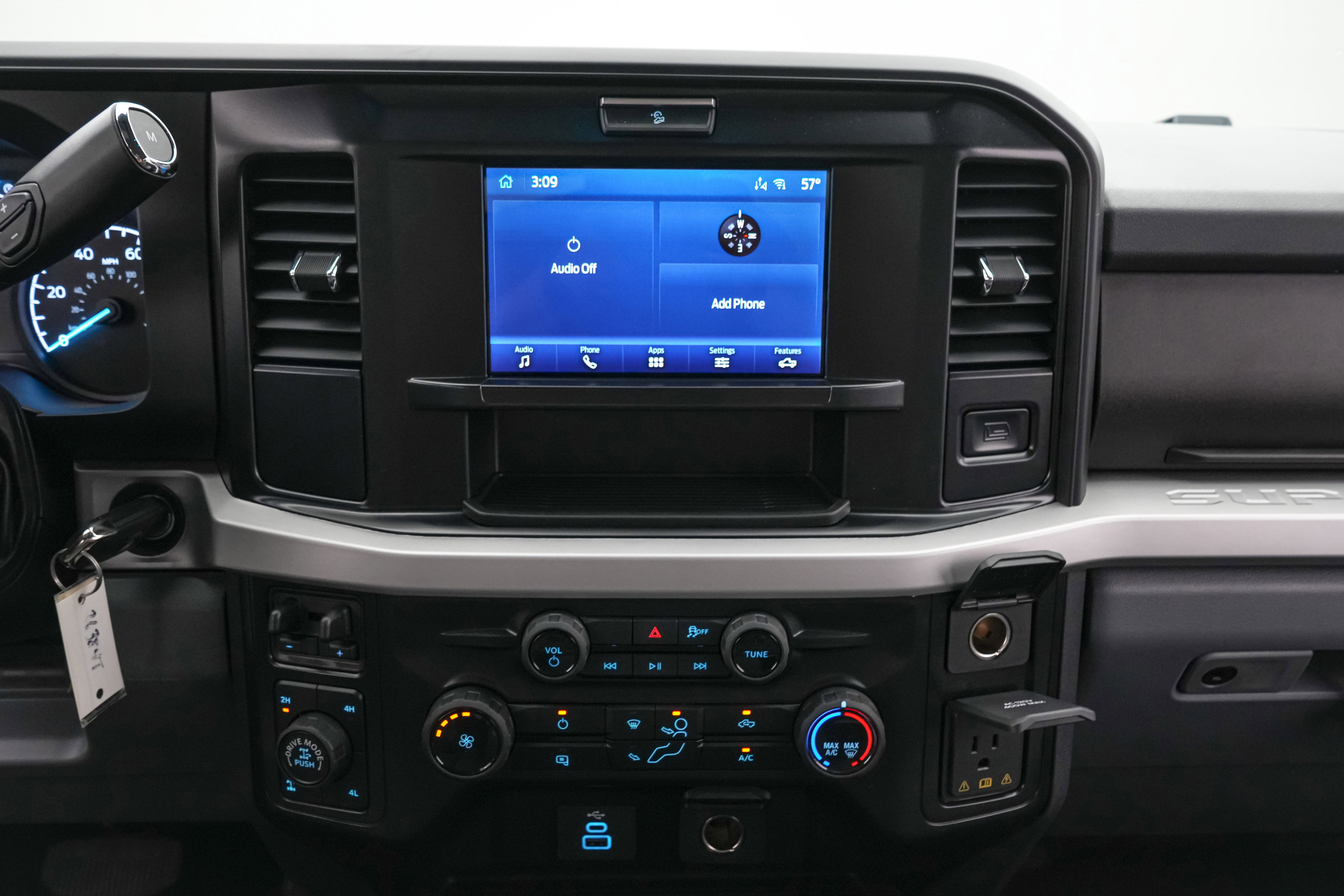 2026 Ford Super Duty F-250 SRW XLT Tremor