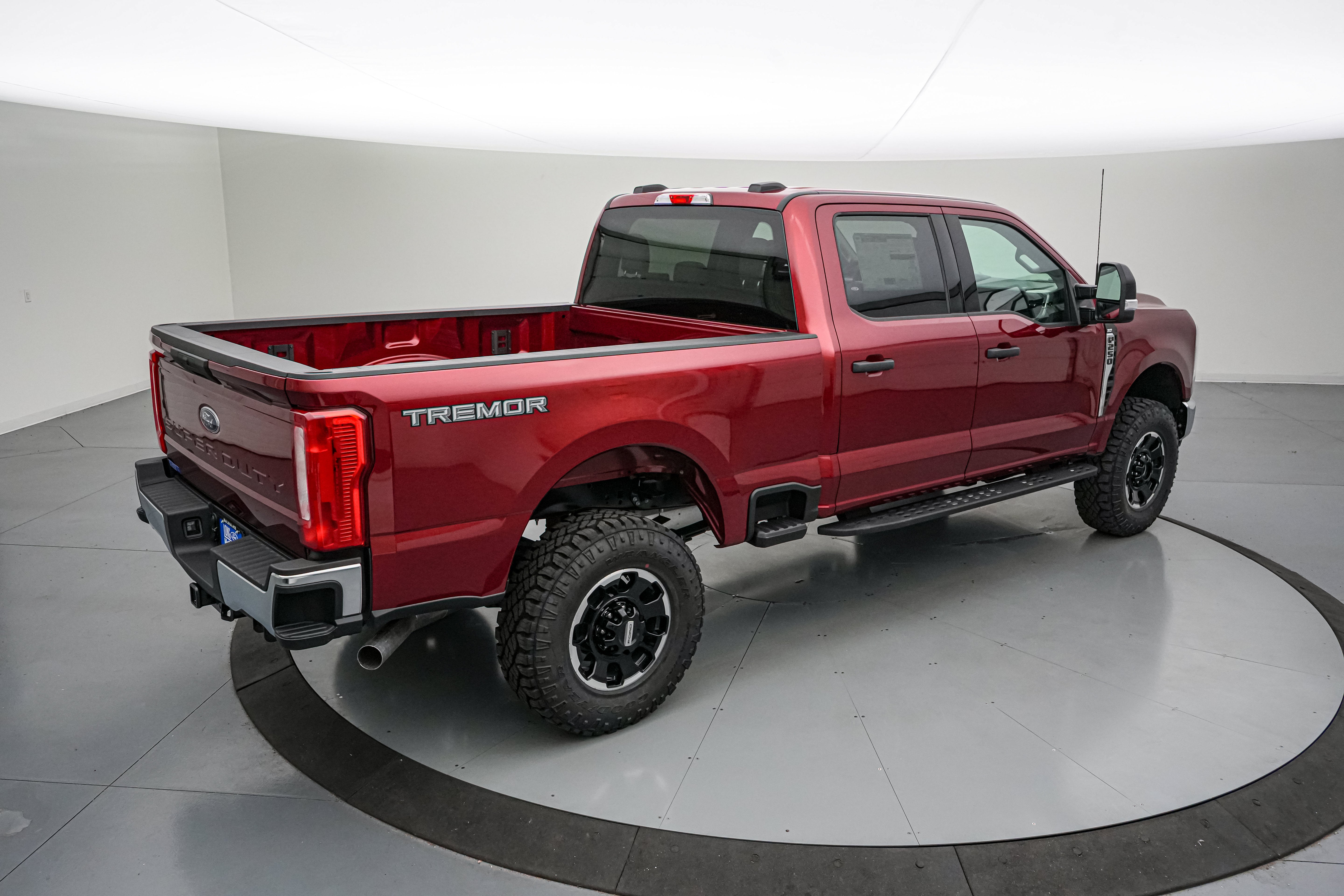 2026 Ford Super Duty F-250 SRW XLT Tremor