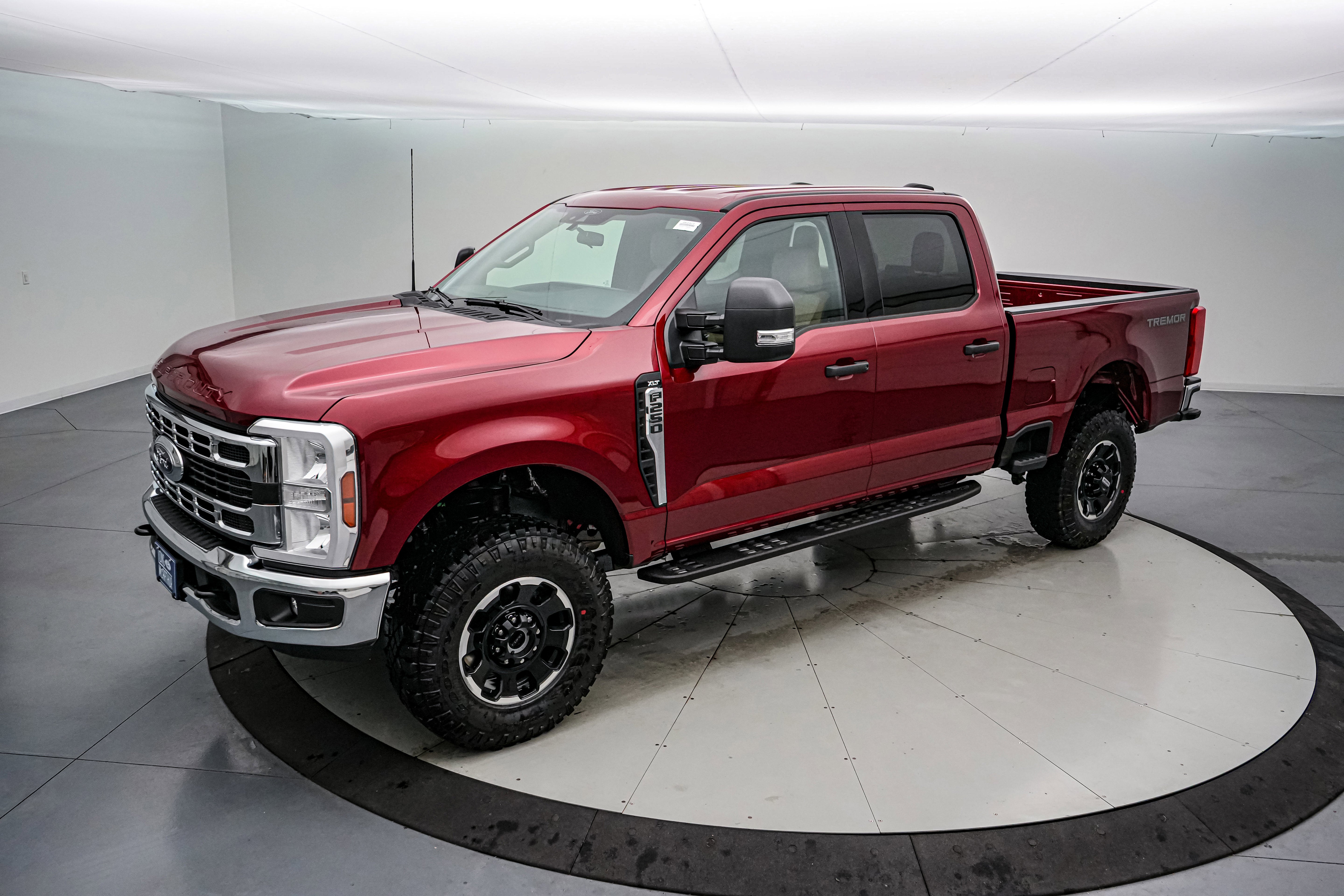 2026 Ford Super Duty F-250 SRW XLT Tremor