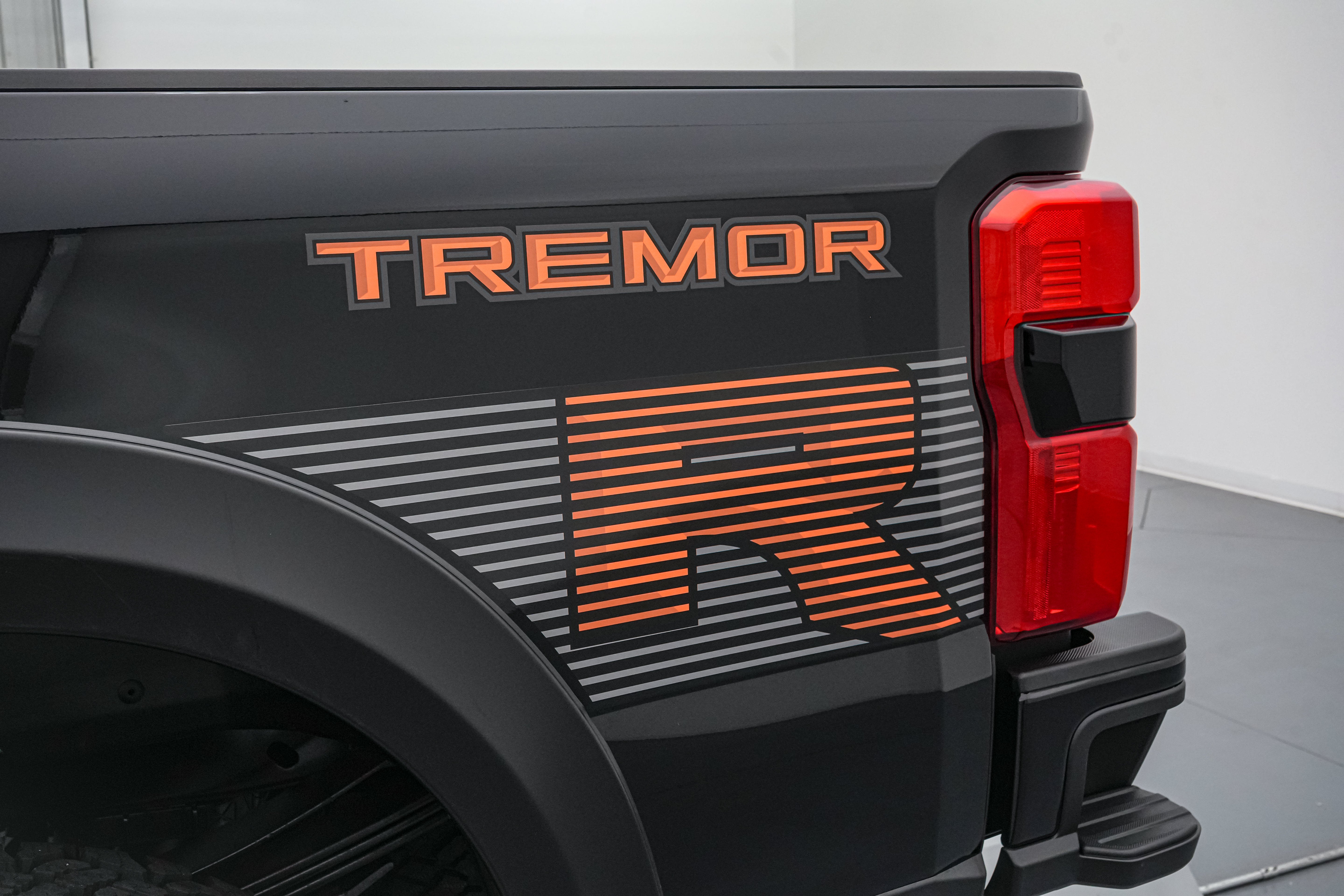 2026 Ford Super Duty F-250 SRW Tremor R