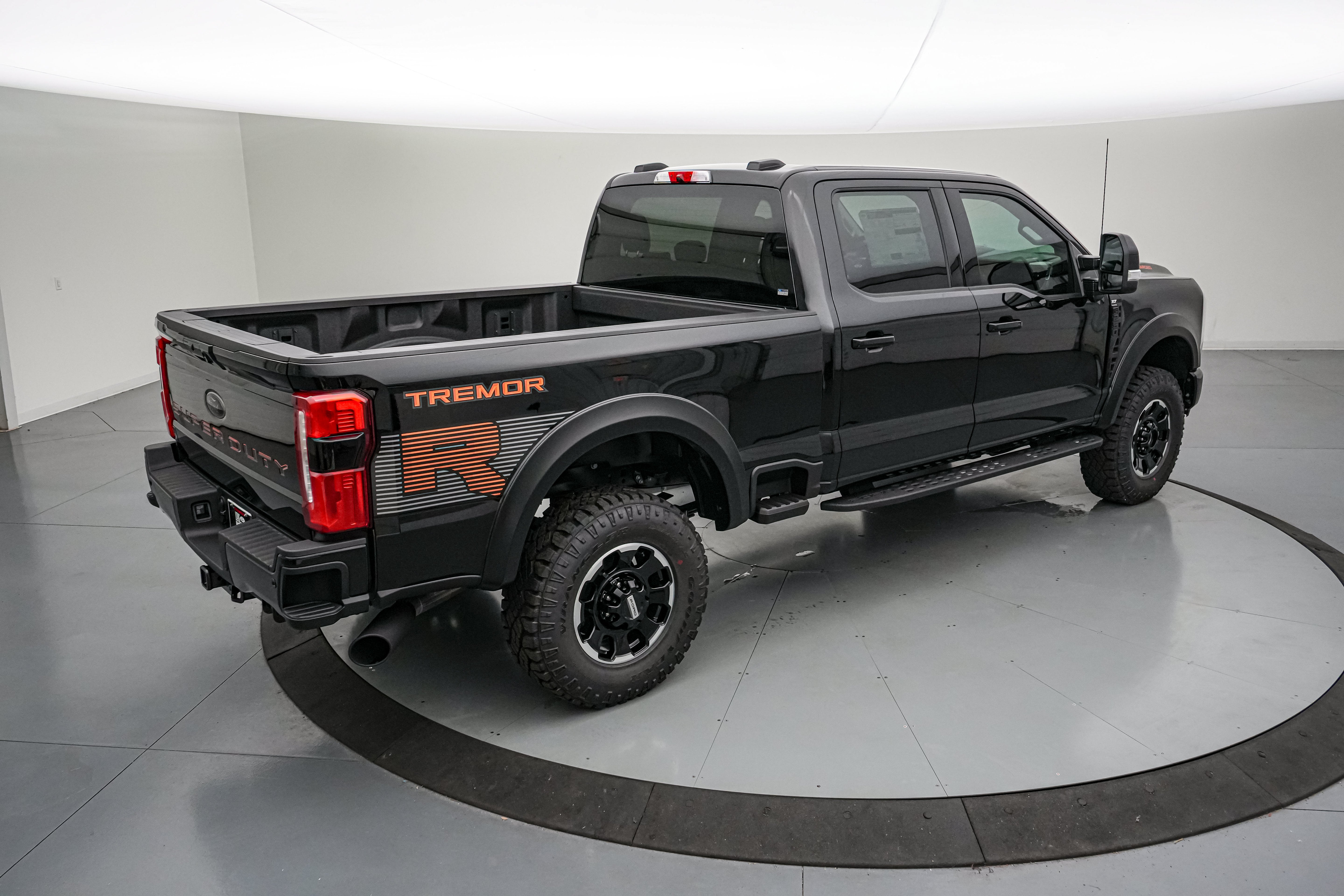2026 Ford Super Duty F-250 SRW Tremor R