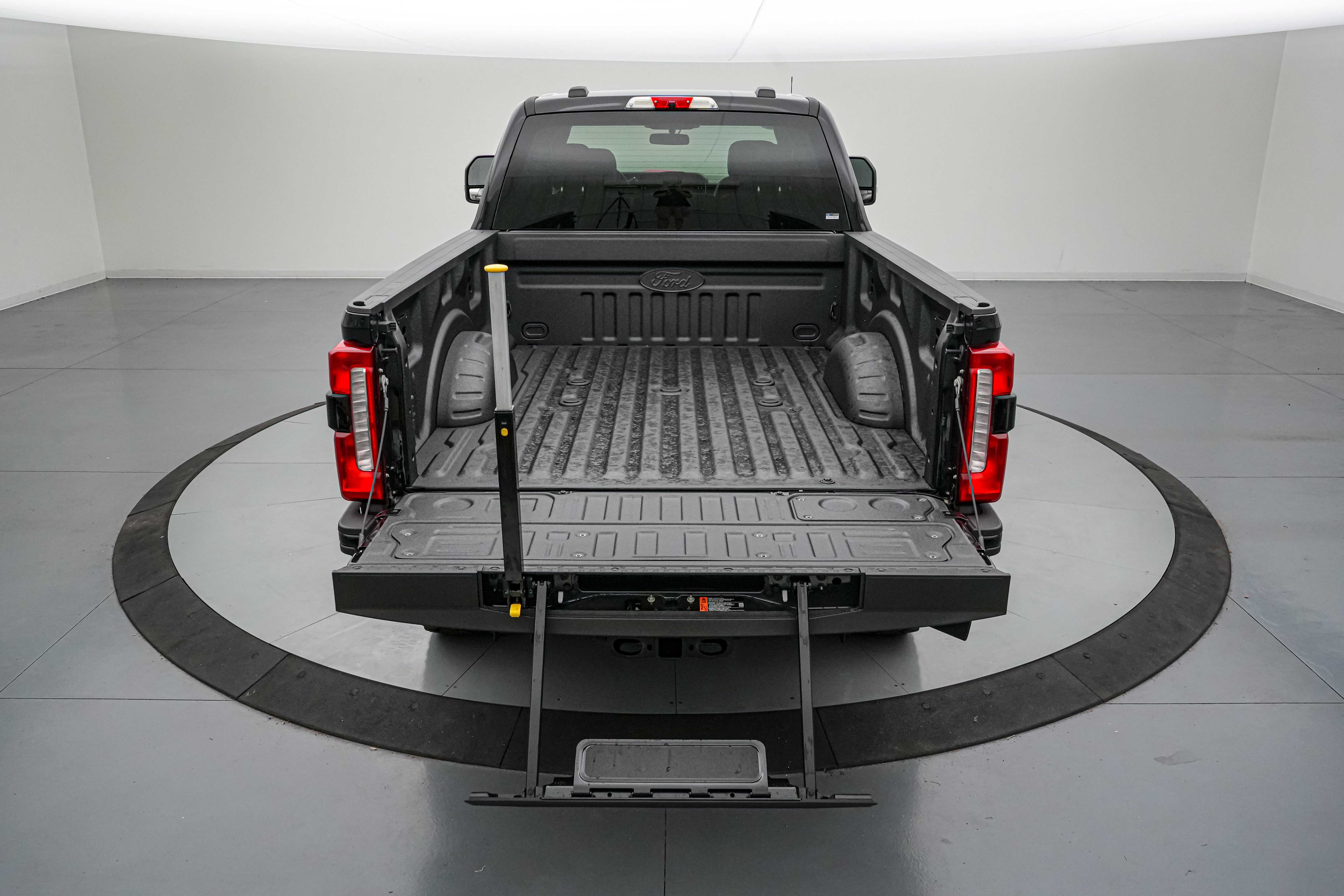 2026 Ford Super Duty F-250 SRW Tremor R
