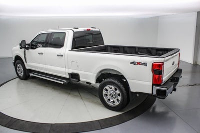 2023 Ford Super Duty F-250 SRW Lariat