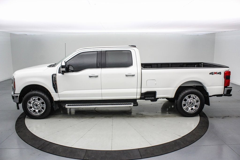 2023 Ford Super Duty F-250 SRW Lariat