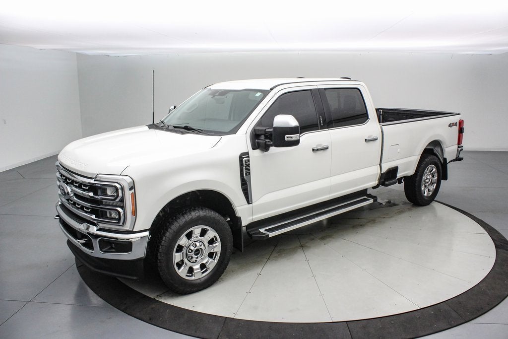 2023 Ford Super Duty F-250 SRW Lariat