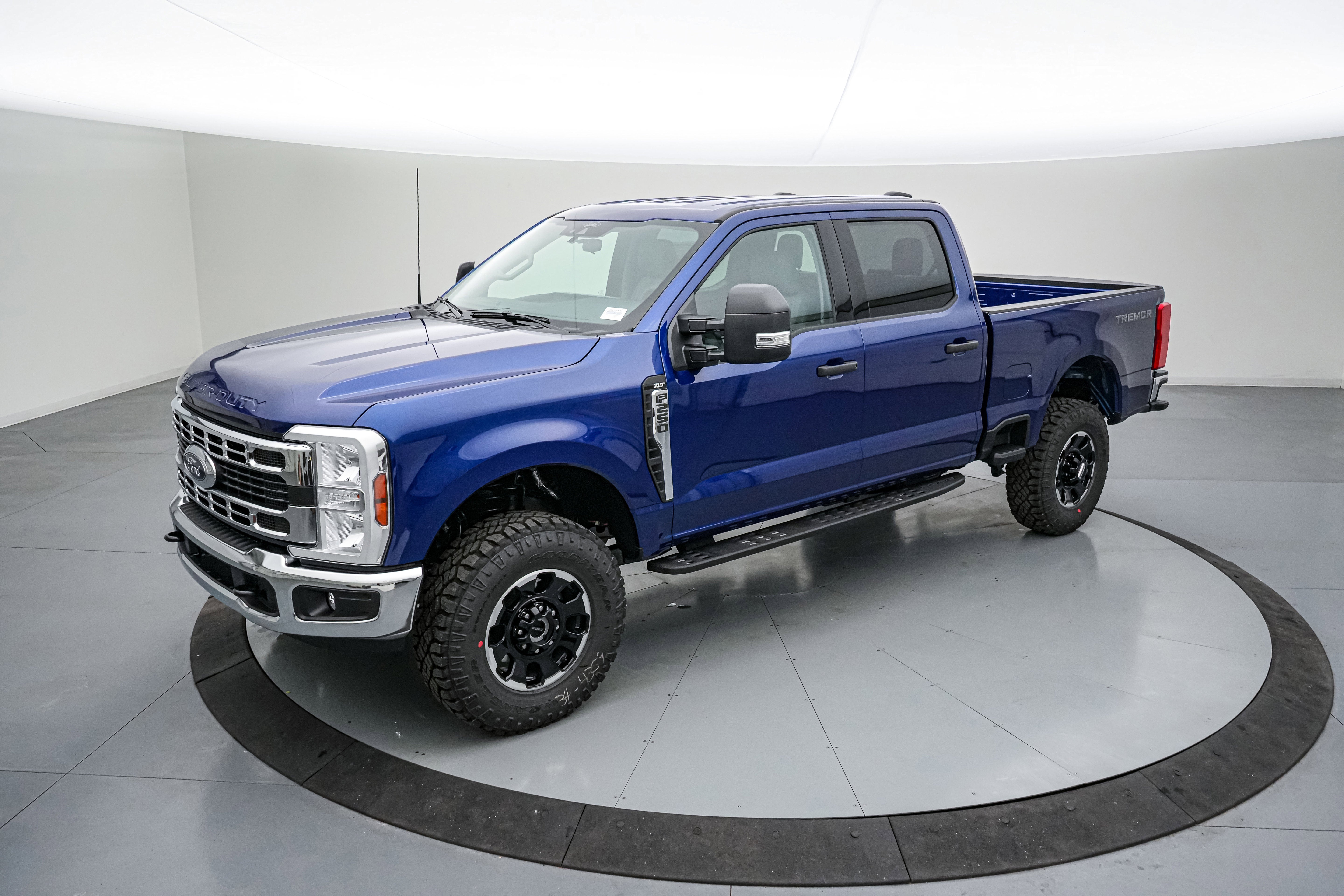 2026 Ford Super Duty F-250 SRW XLT Tremor
