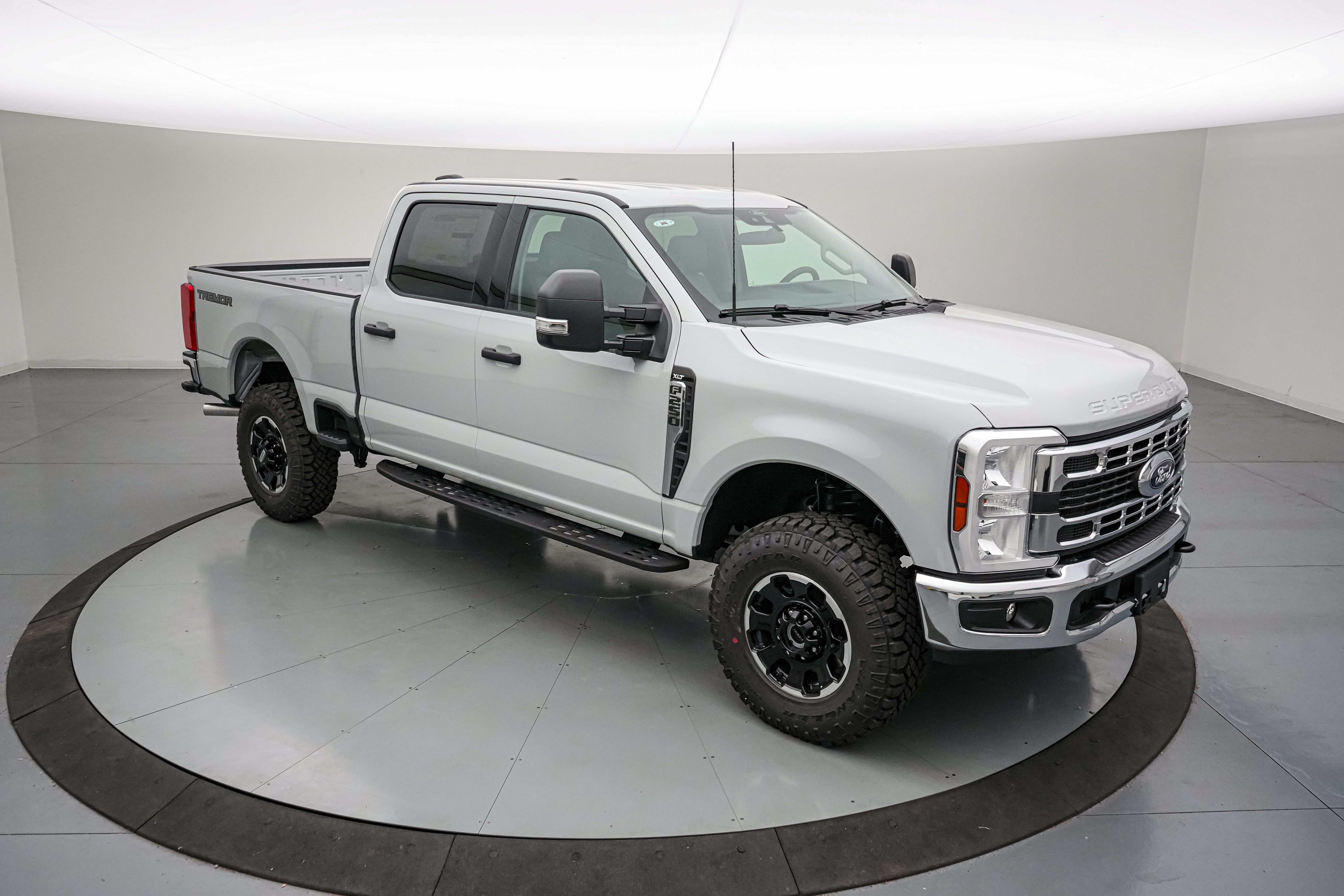 2026 Ford Super Duty F-250 SRW XLT Tremor