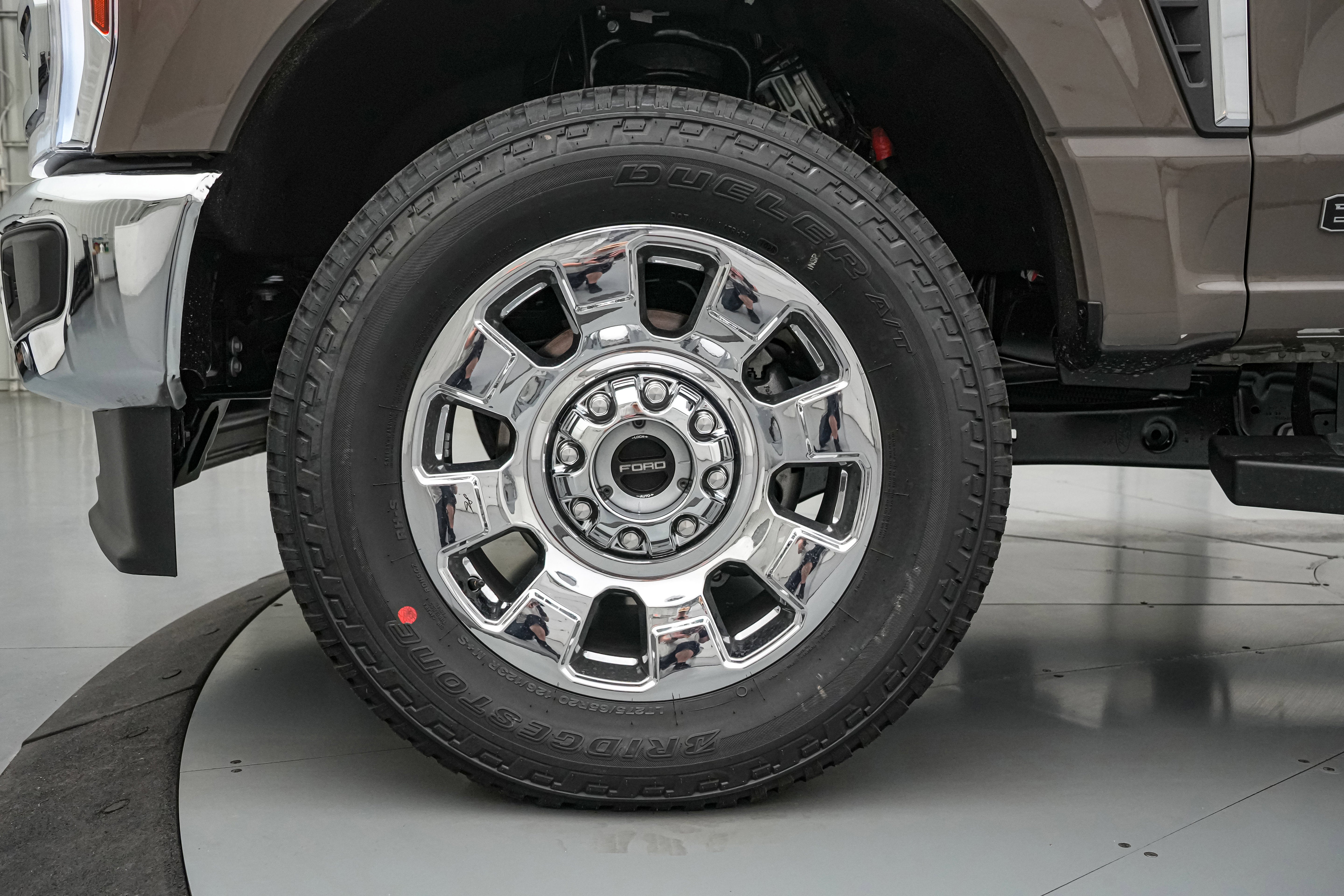 2026 Ford Super Duty F-250 SRW LARIAT