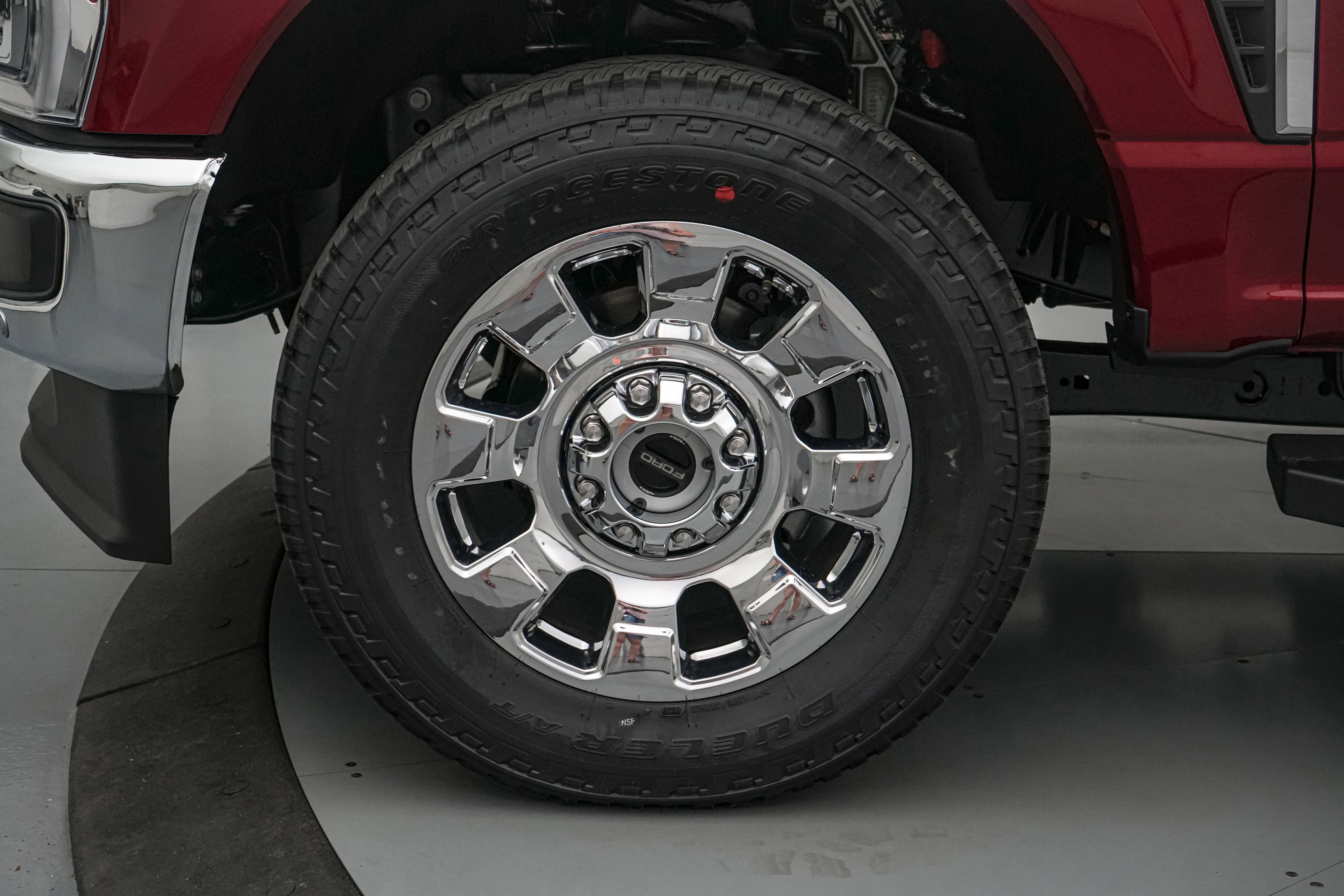 2026 Ford Super Duty F-250 SRW LARIAT