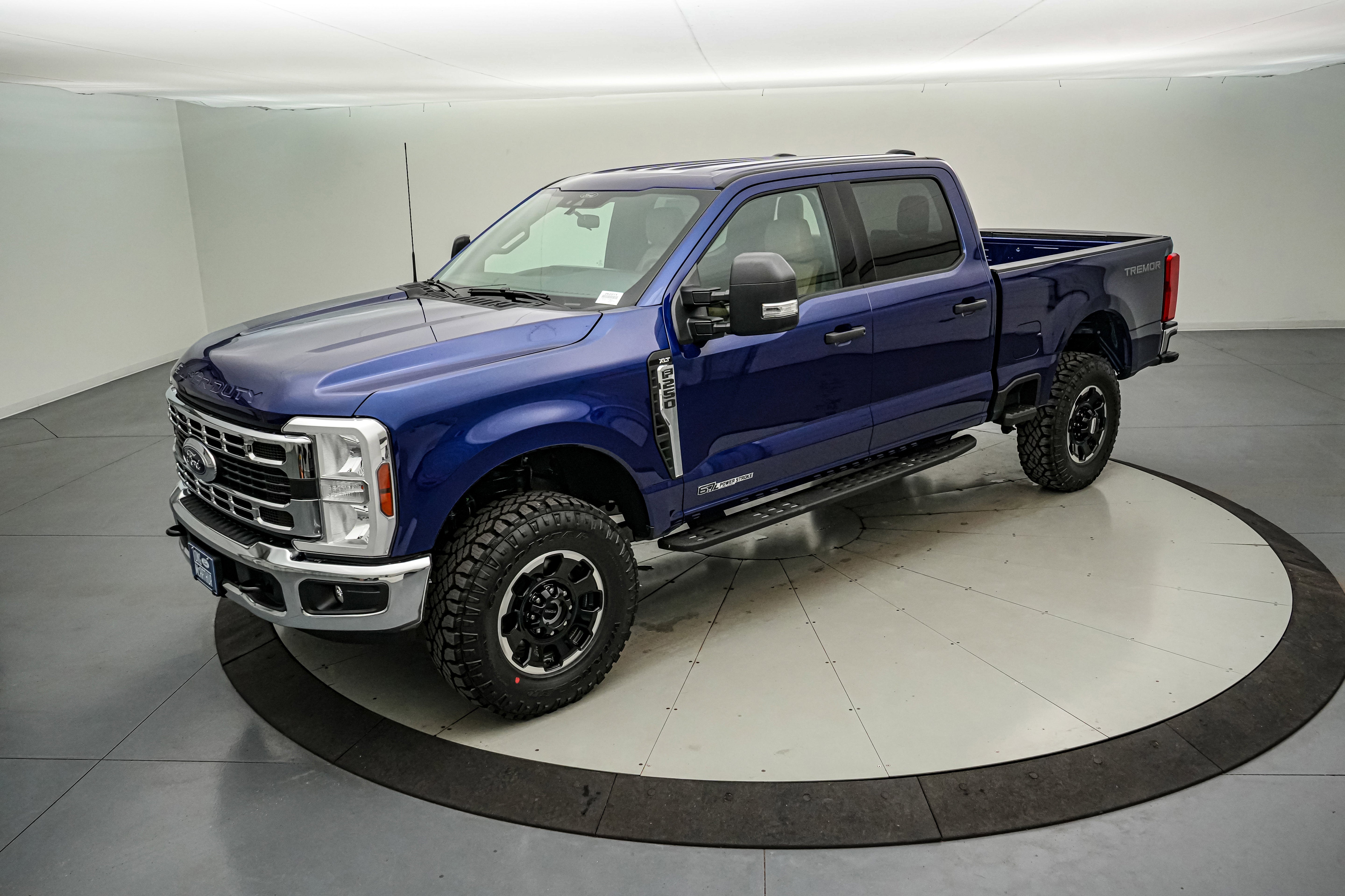 2026 Ford Super Duty F-250 SRW XLT Tremor
