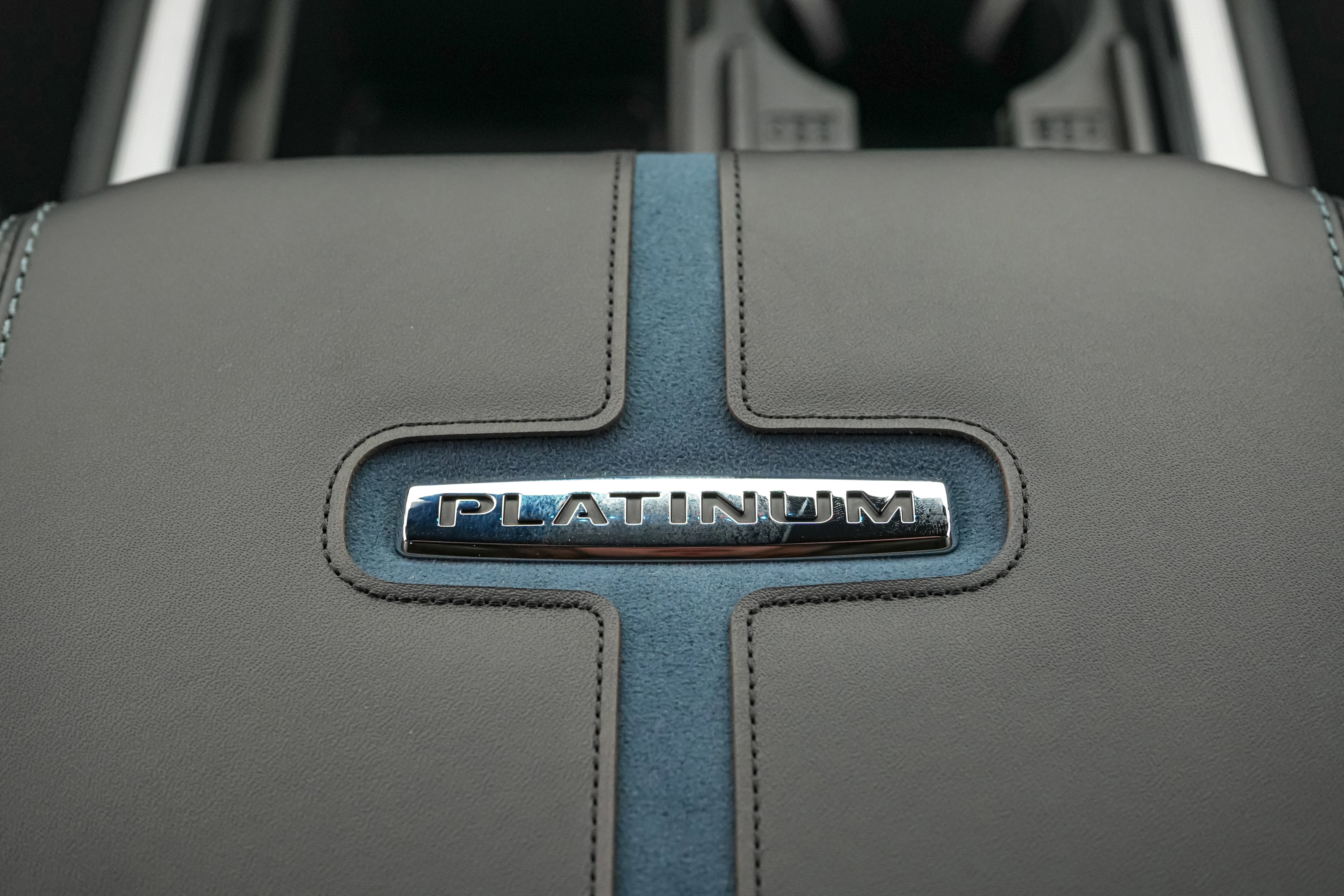 2026 Ford Super Duty F-250 SRW Platinum