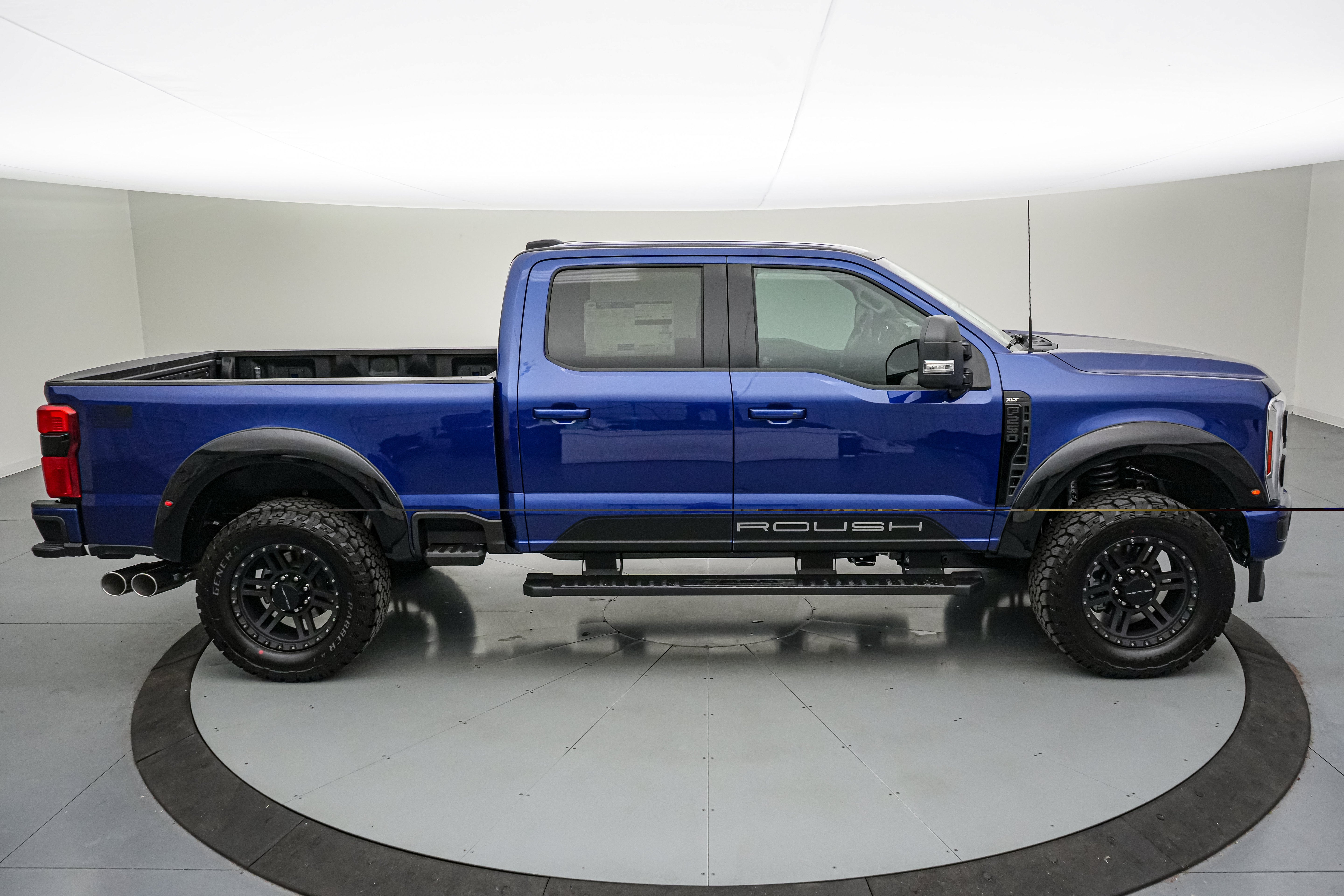 2026 Ford Super Duty F-250 SRW Roush XLT
