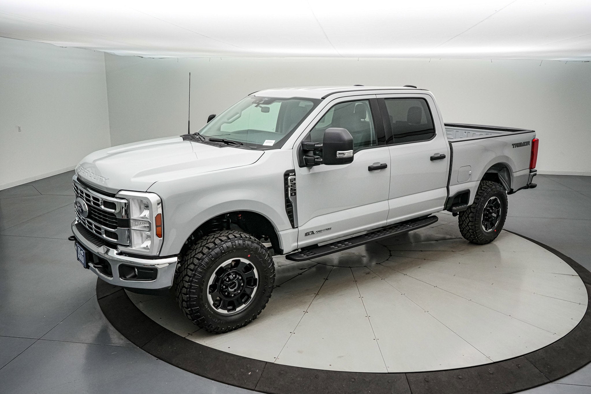 2026 Ford Super Duty F-250 SRW XLT Tremor
