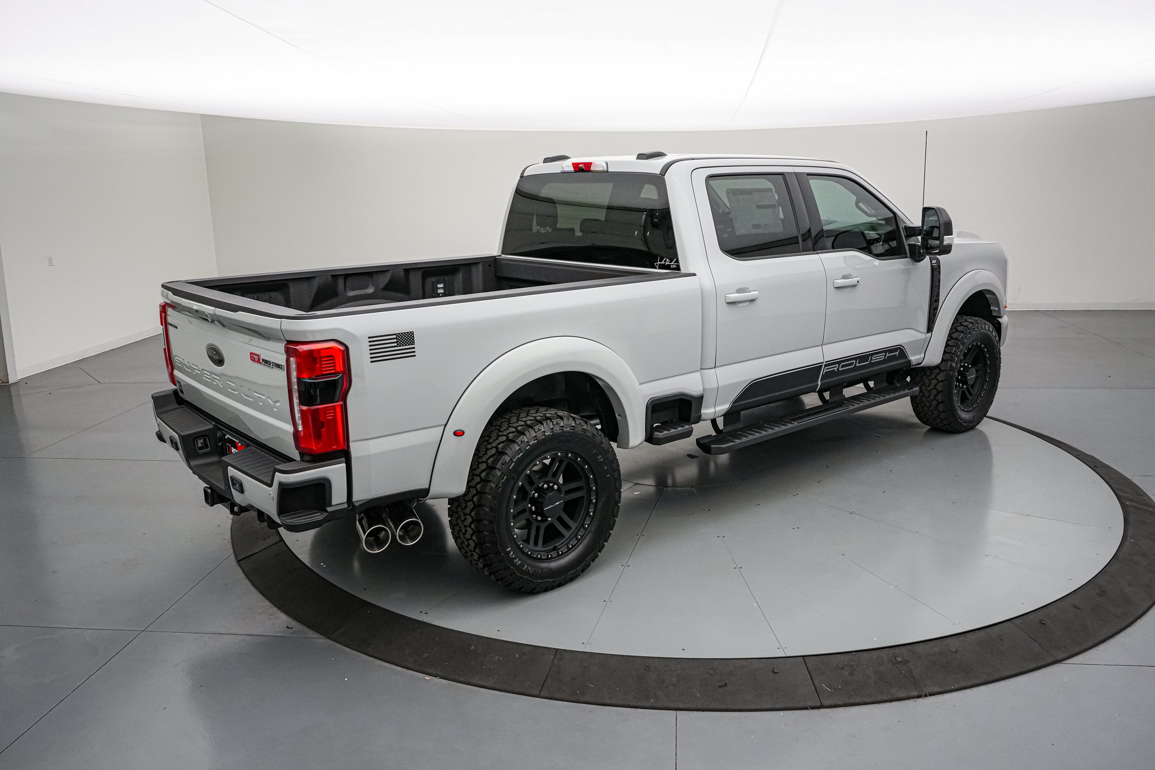 2026 Ford Super Duty F-250 SRW ROUSH XLT