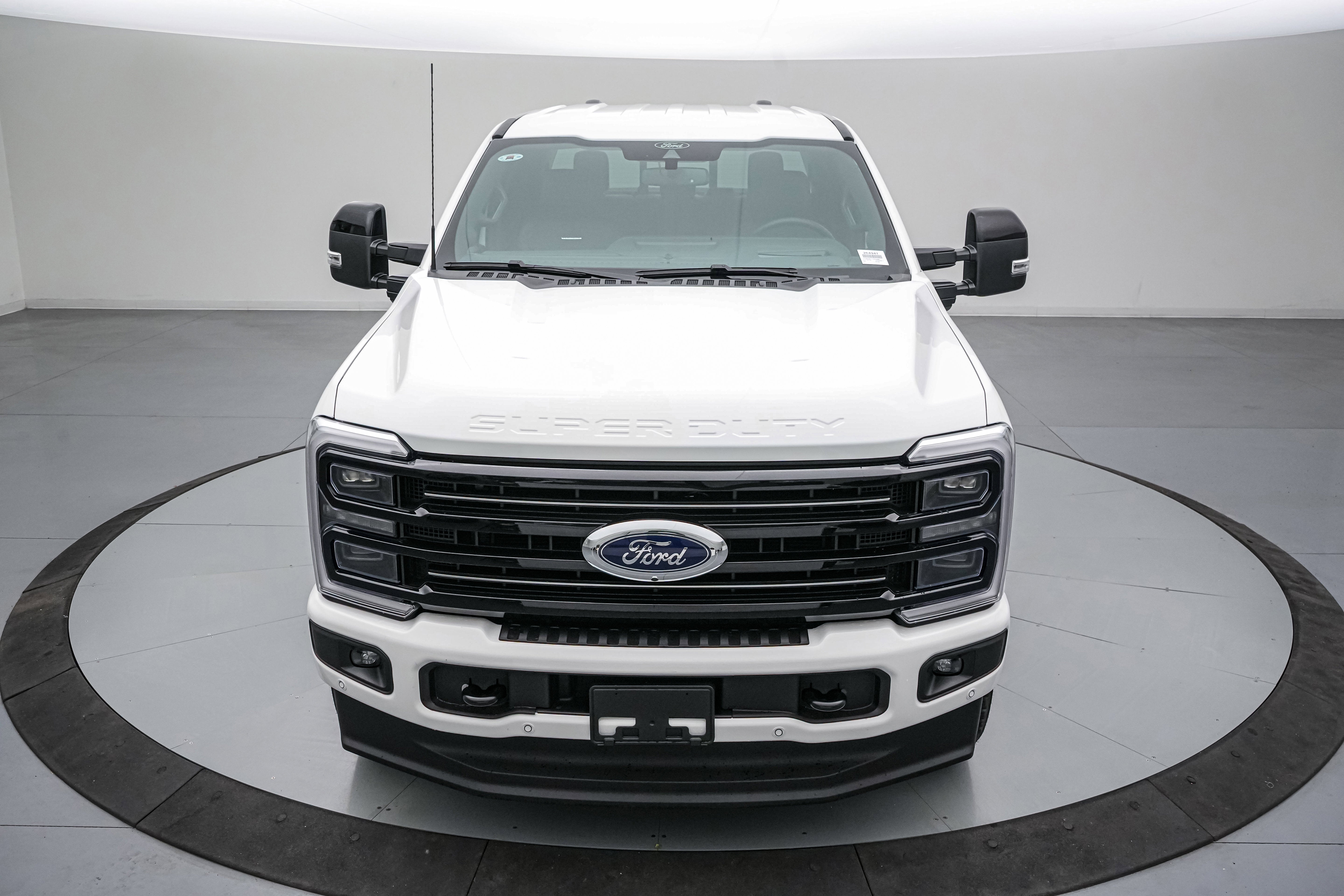 2026 Ford Super Duty F-250 SRW Platinum