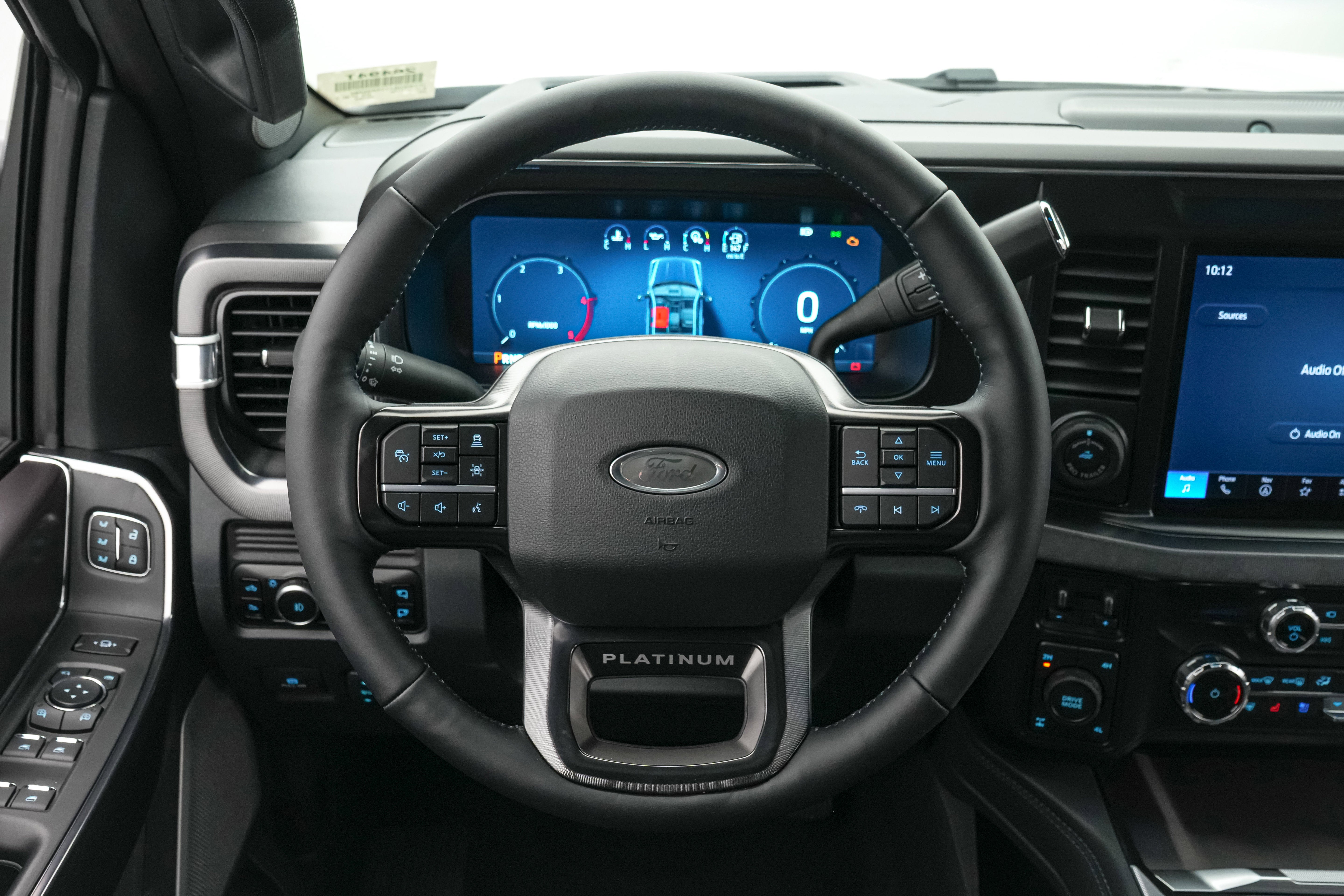 2026 Ford Super Duty F-250 SRW Platinum