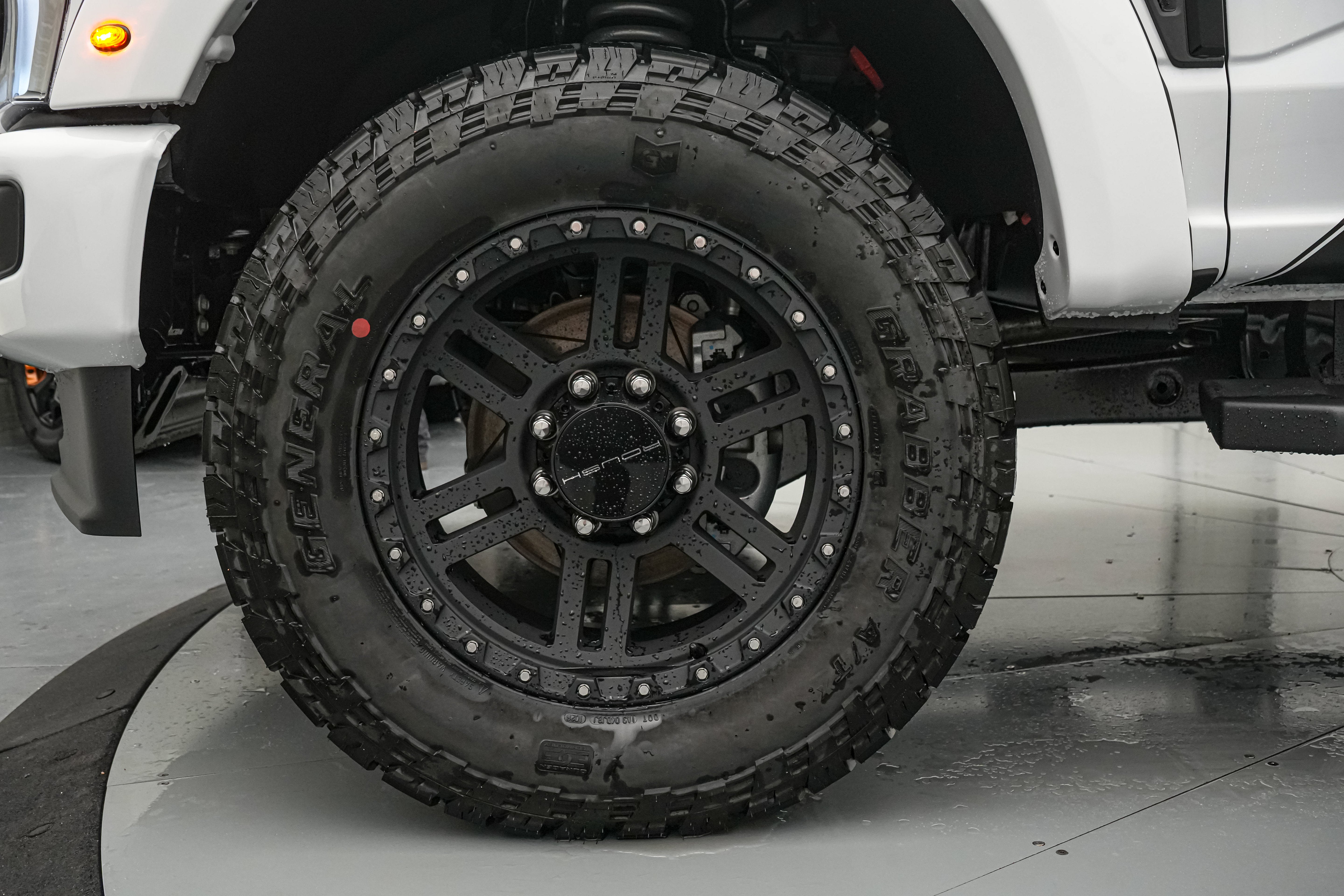 2026 Ford Super Duty F-250 SRW ROUSH XLT
