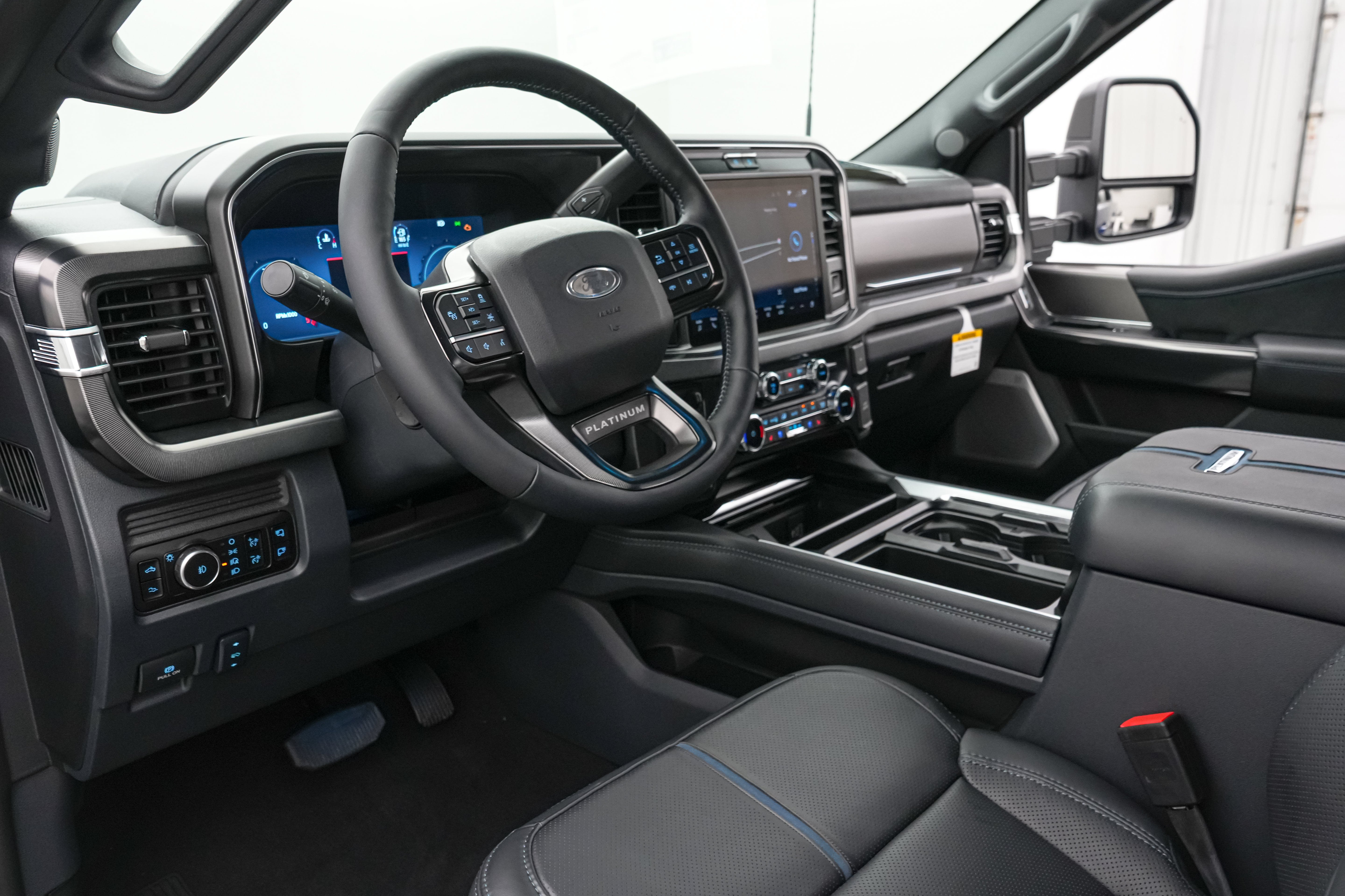 2026 Ford Super Duty F-250 SRW Platinum
