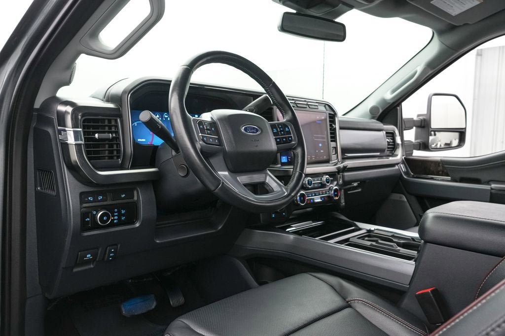2023 Ford F-250SD Lariat