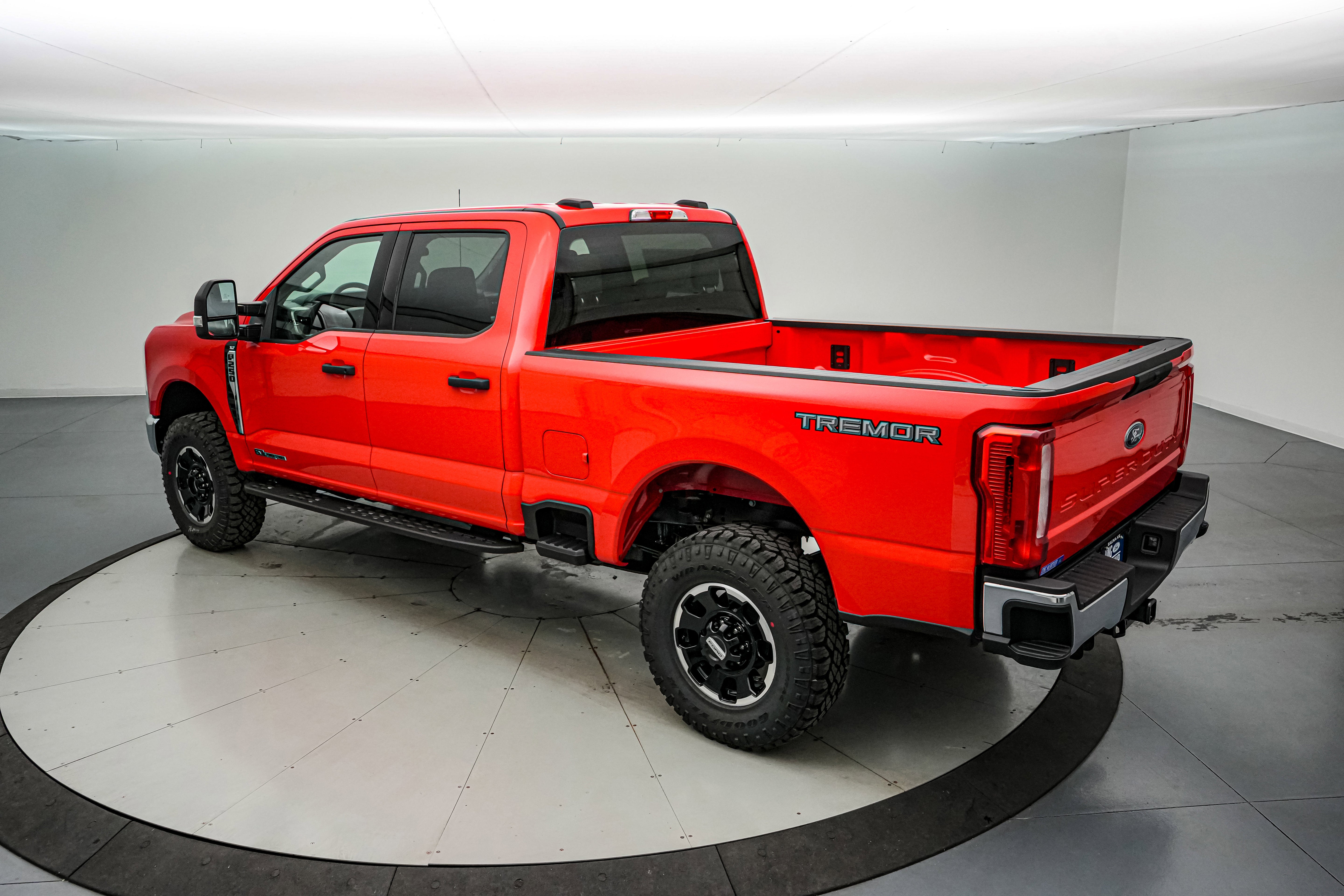 2026 Ford Super Duty F-250 SRW XLT Tremor