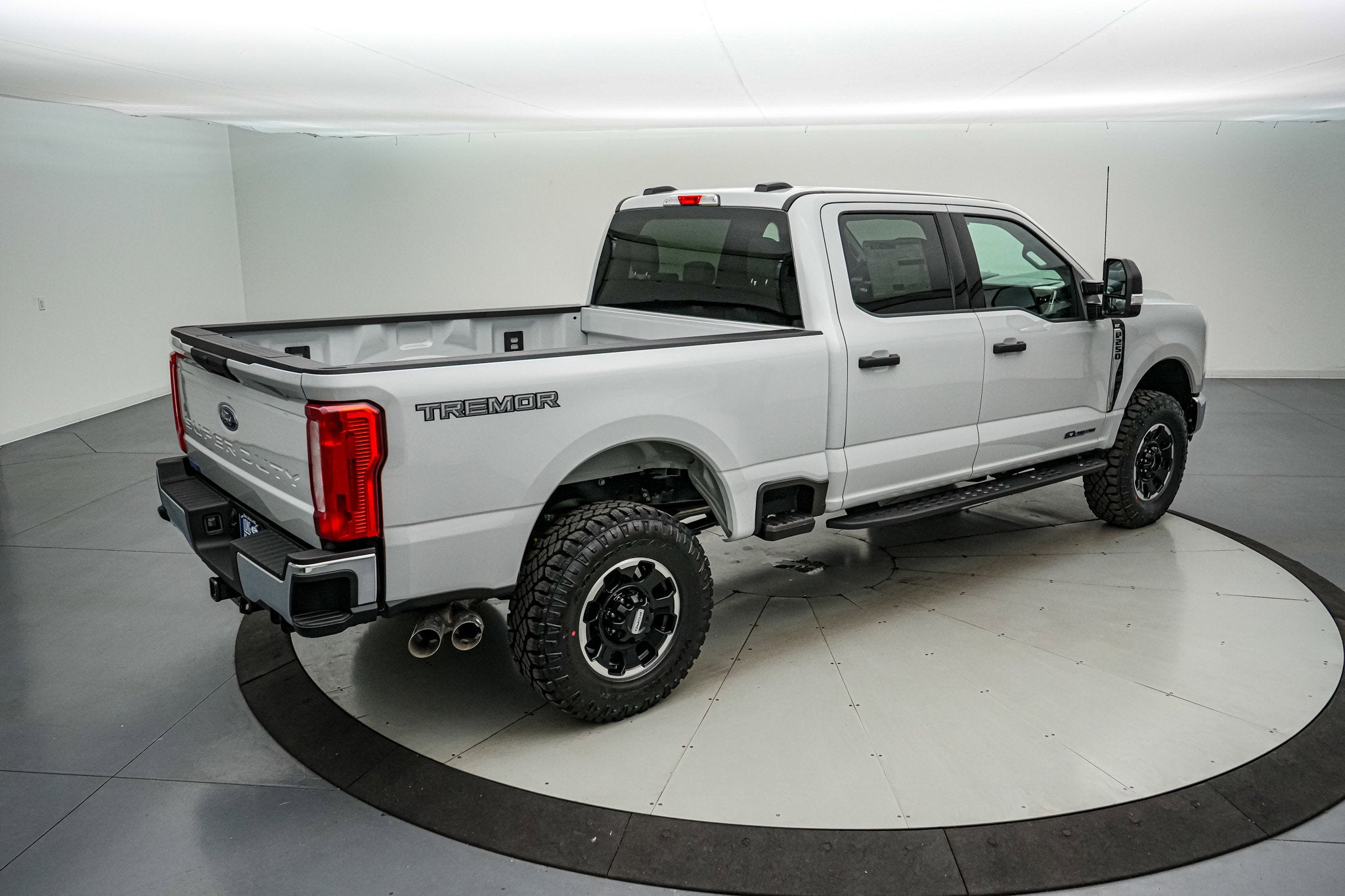 2026 Ford Super Duty F-250 SRW XLT Tremor