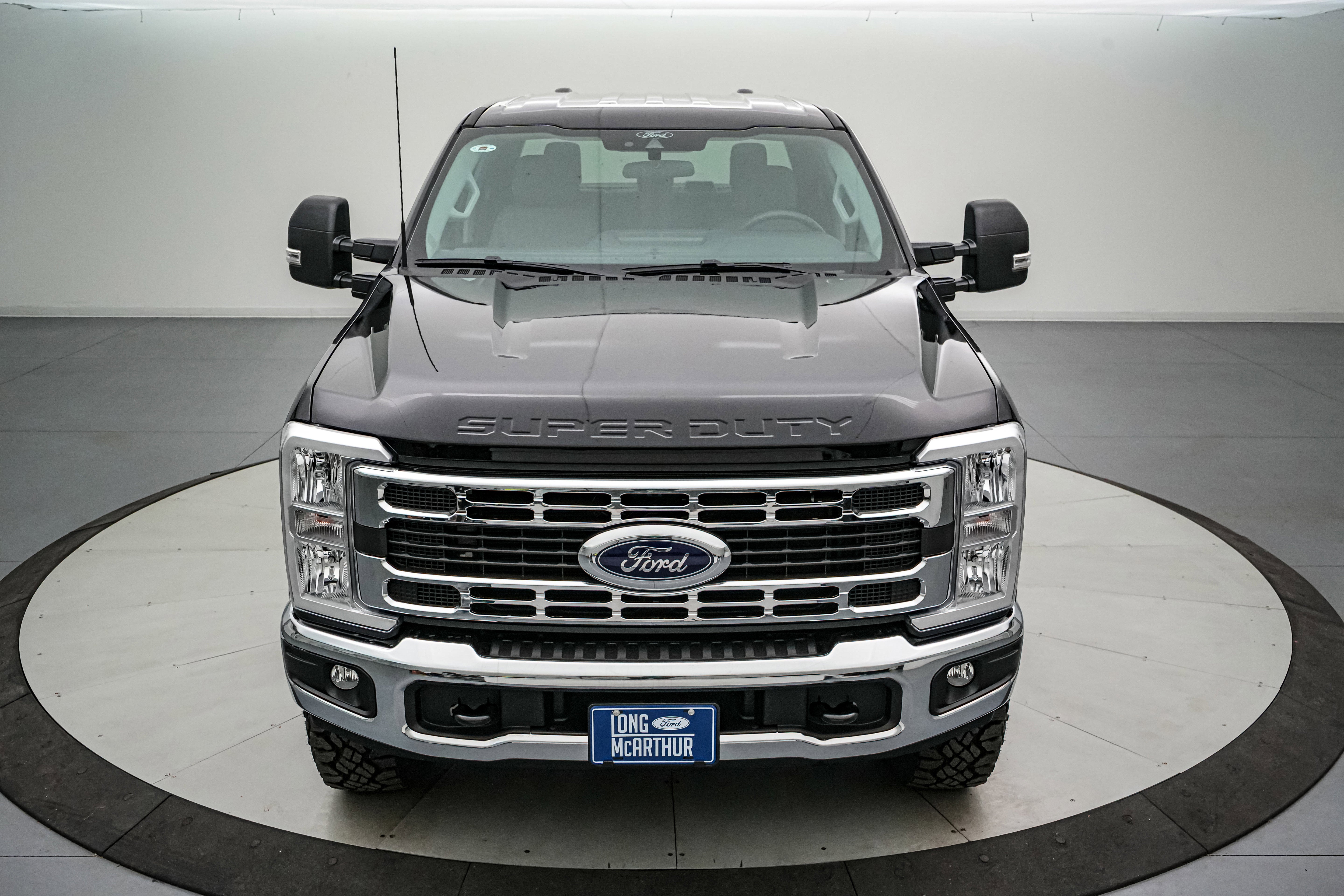 2026 Ford Super Duty F-250 SRW XLT Tremor