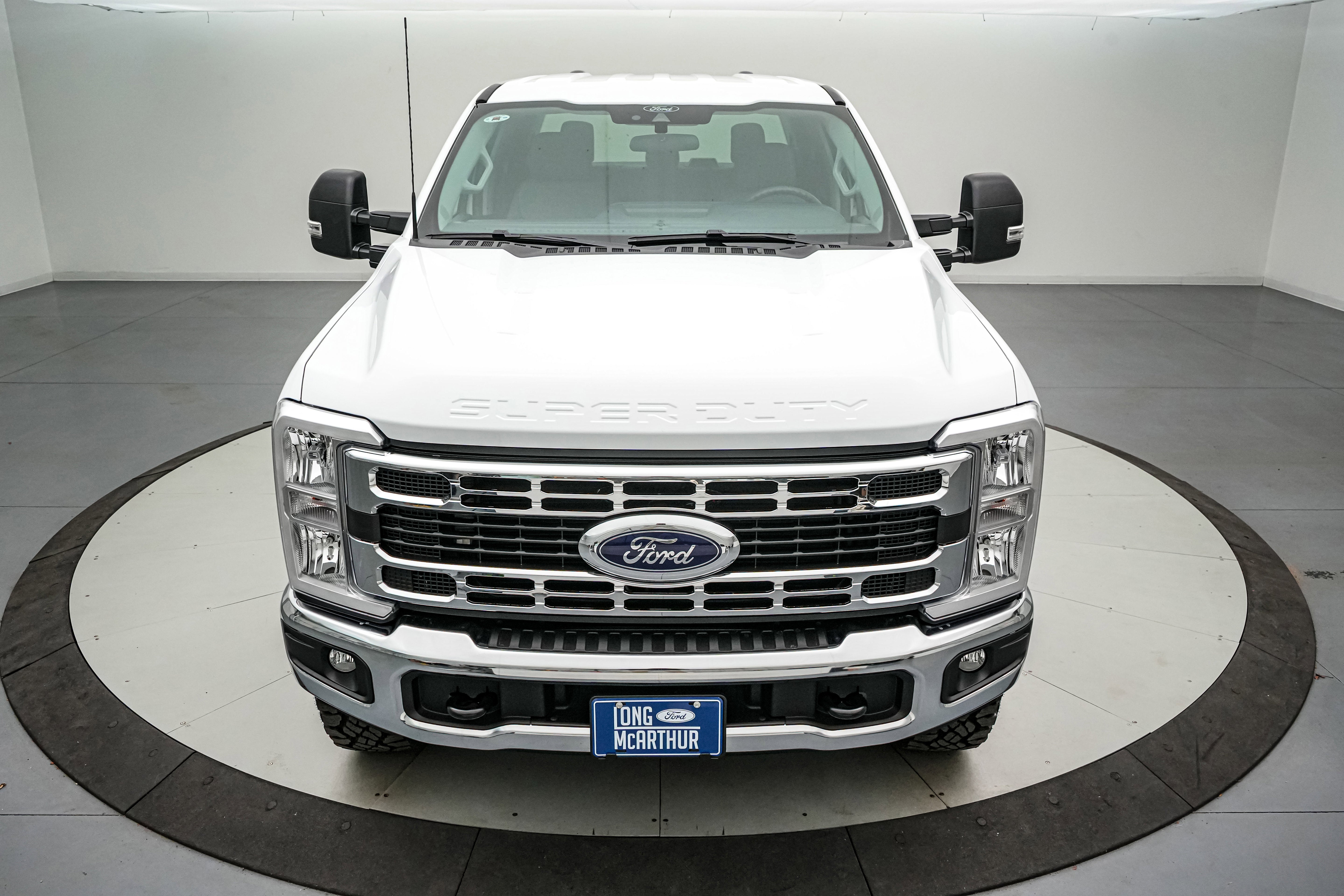 2026 Ford Super Duty F-250 SRW XLT Tremor