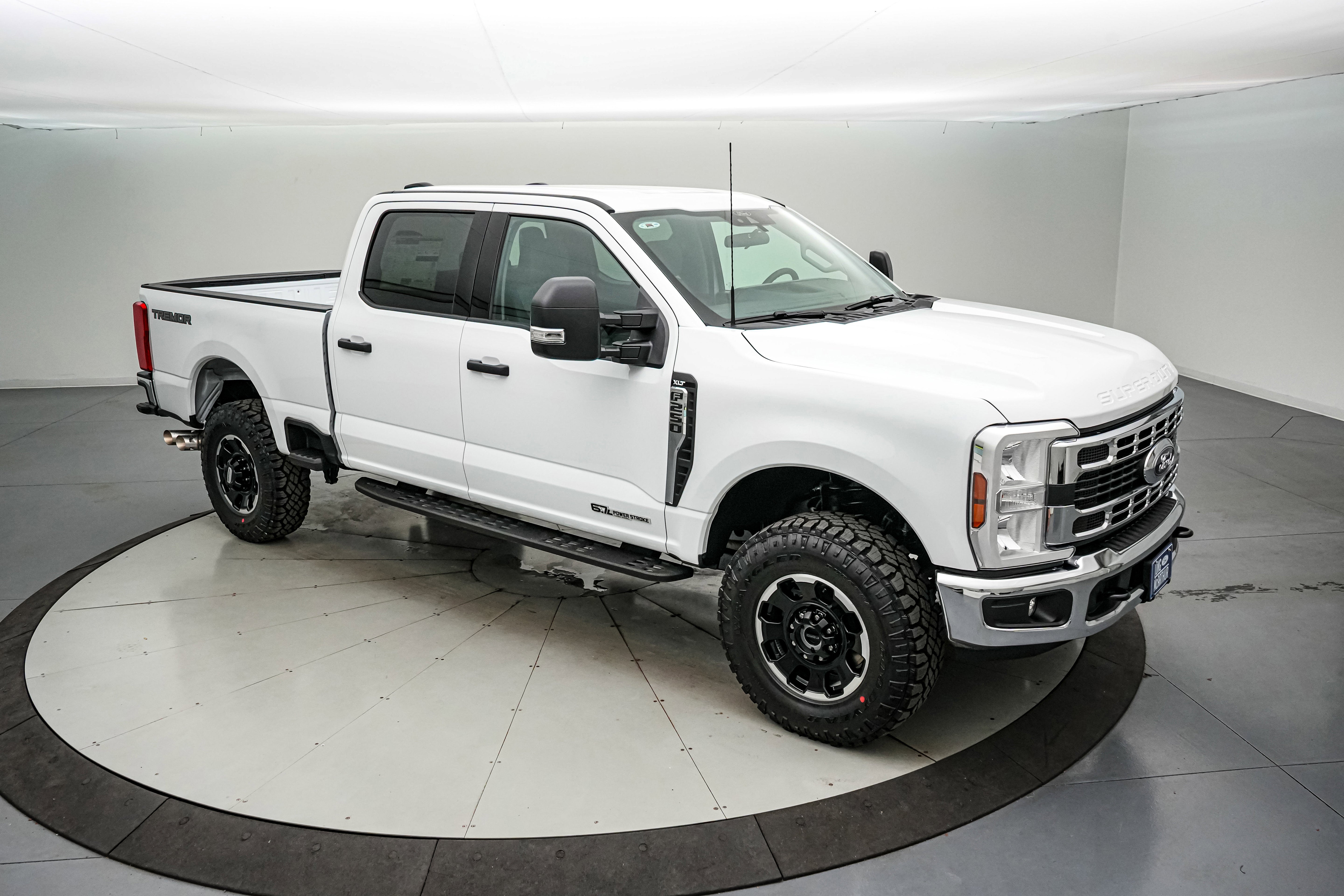 2026 Ford Super Duty F-250 SRW XLT Tremor