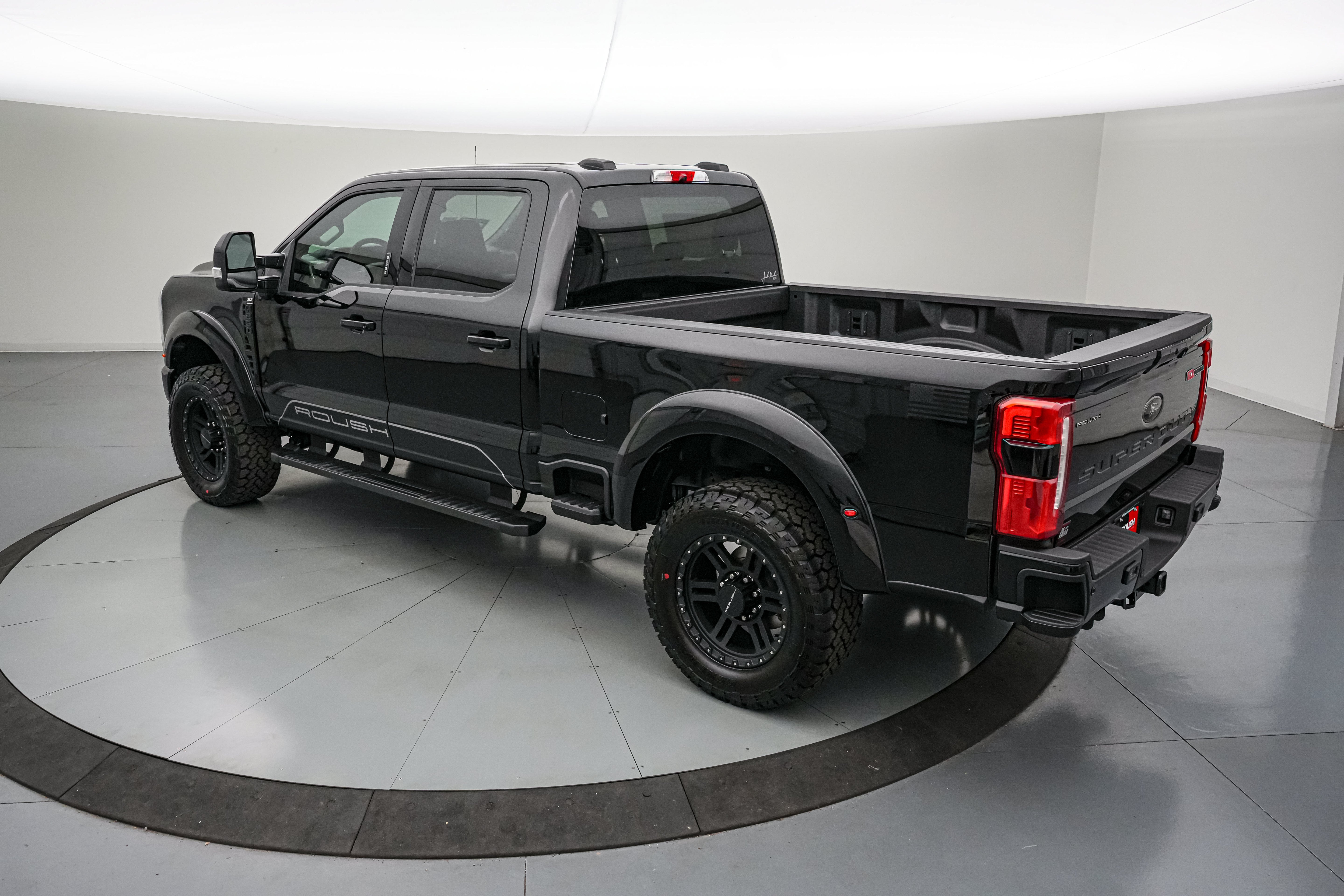 2026 Ford Super Duty F-250 SRW ROUSH XLT