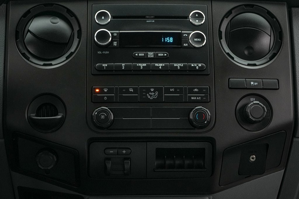 2016 Ford Super Duty F-350 SRW XL