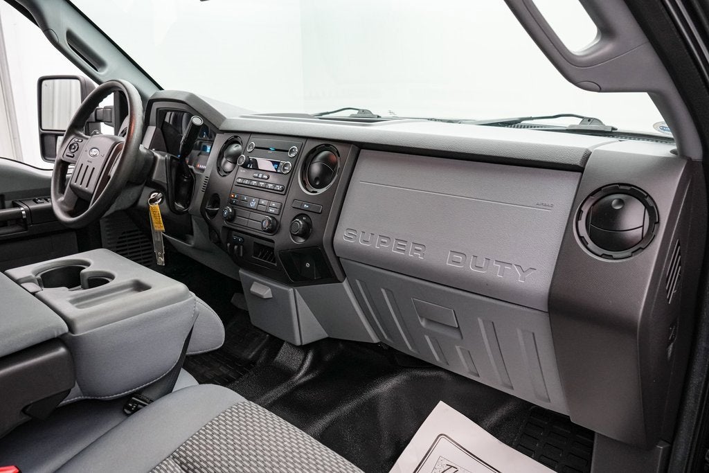 2016 Ford Super Duty F-350 SRW XL