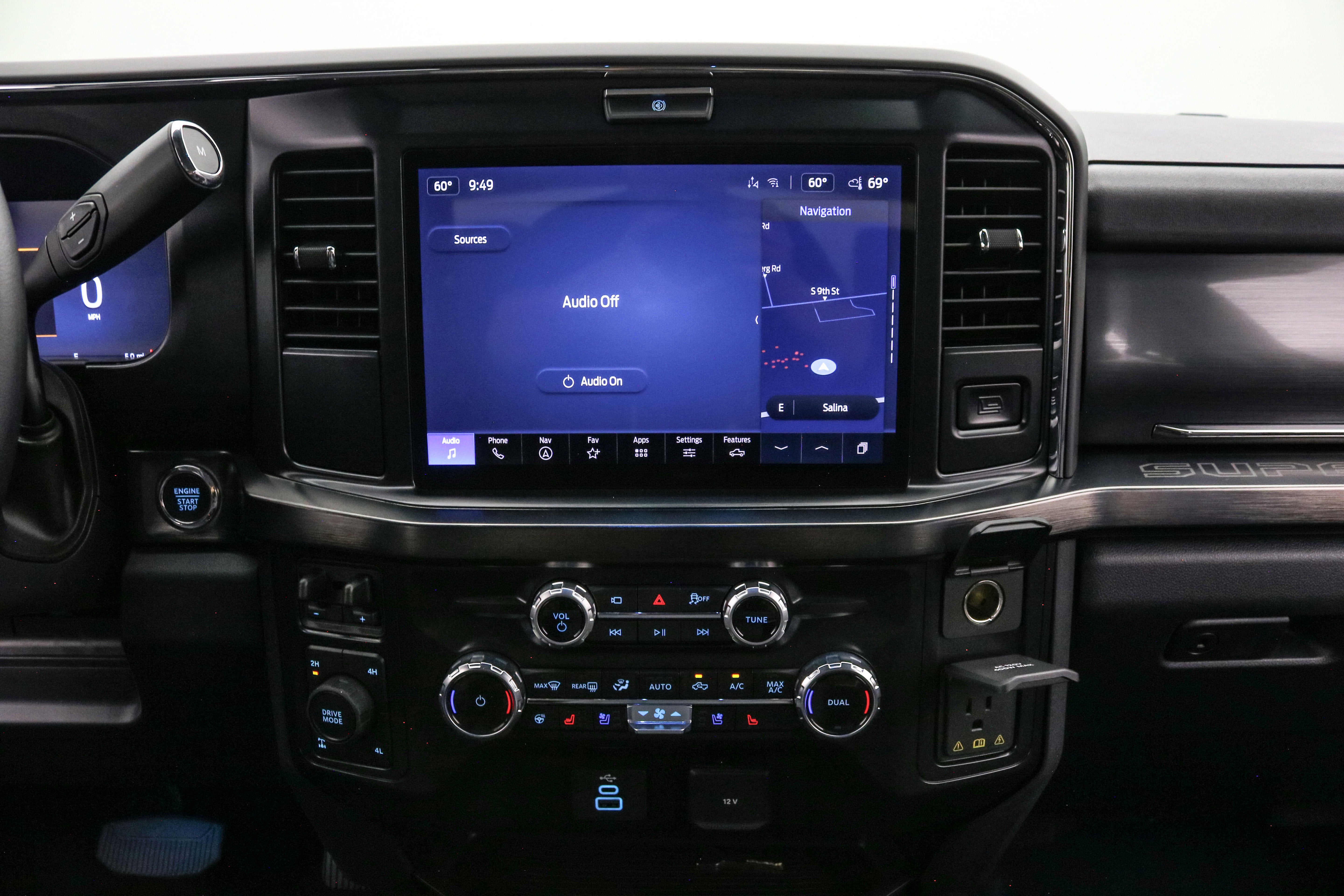 2026 Ford Super Duty F-350 SRW LARIAT