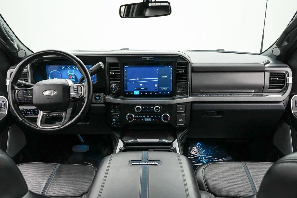 2025 Ford Super Duty F-350 SRW Platinum