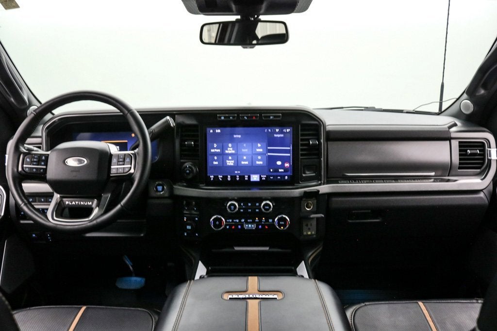 2024 Ford Super Duty F-350 SRW Platinum