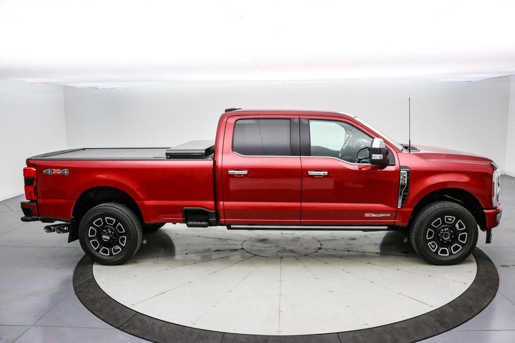 2024 Ford Super Duty F-350 SRW Platinum
