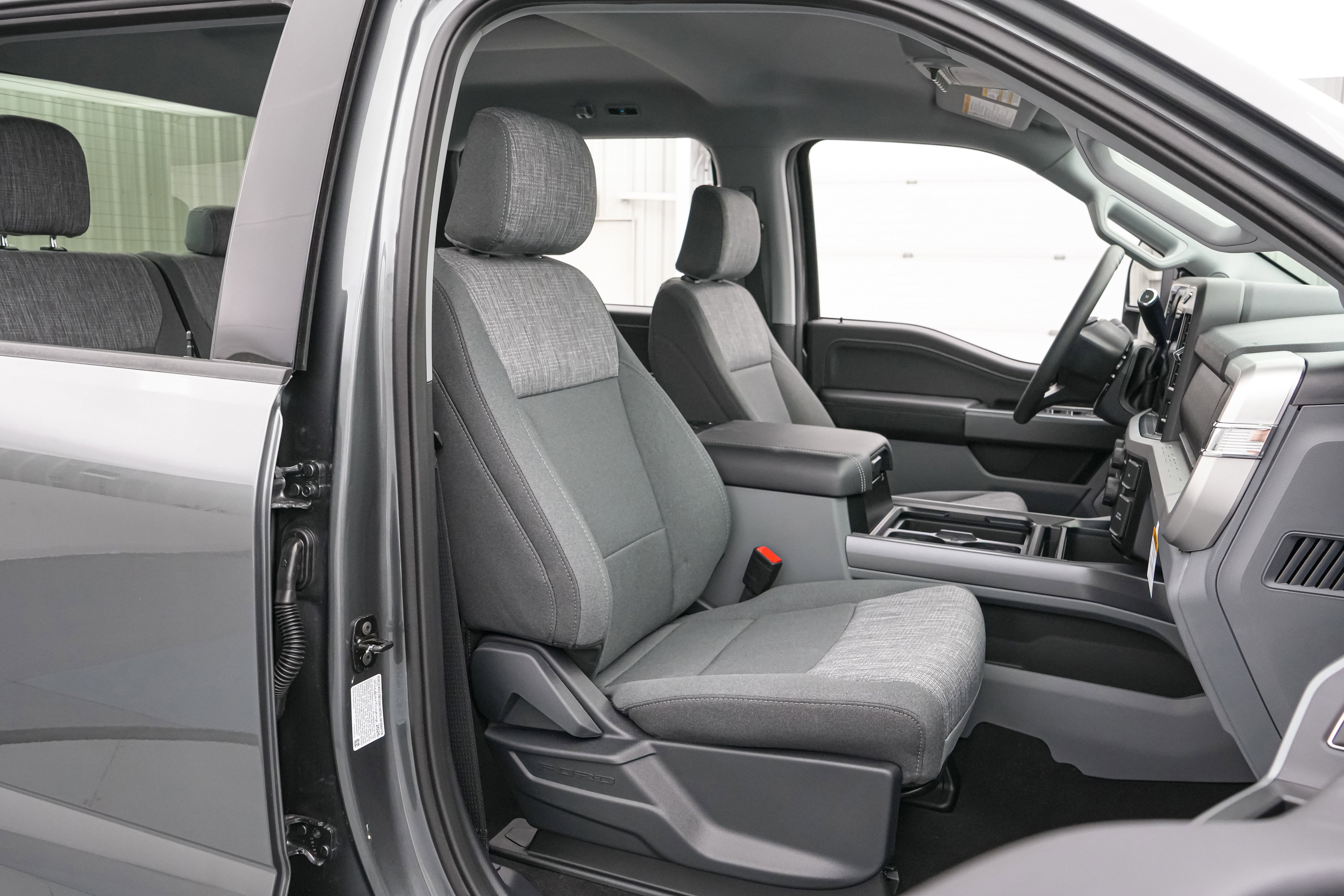 2026 Ford Super Duty F-350 SRW XLT Tremor