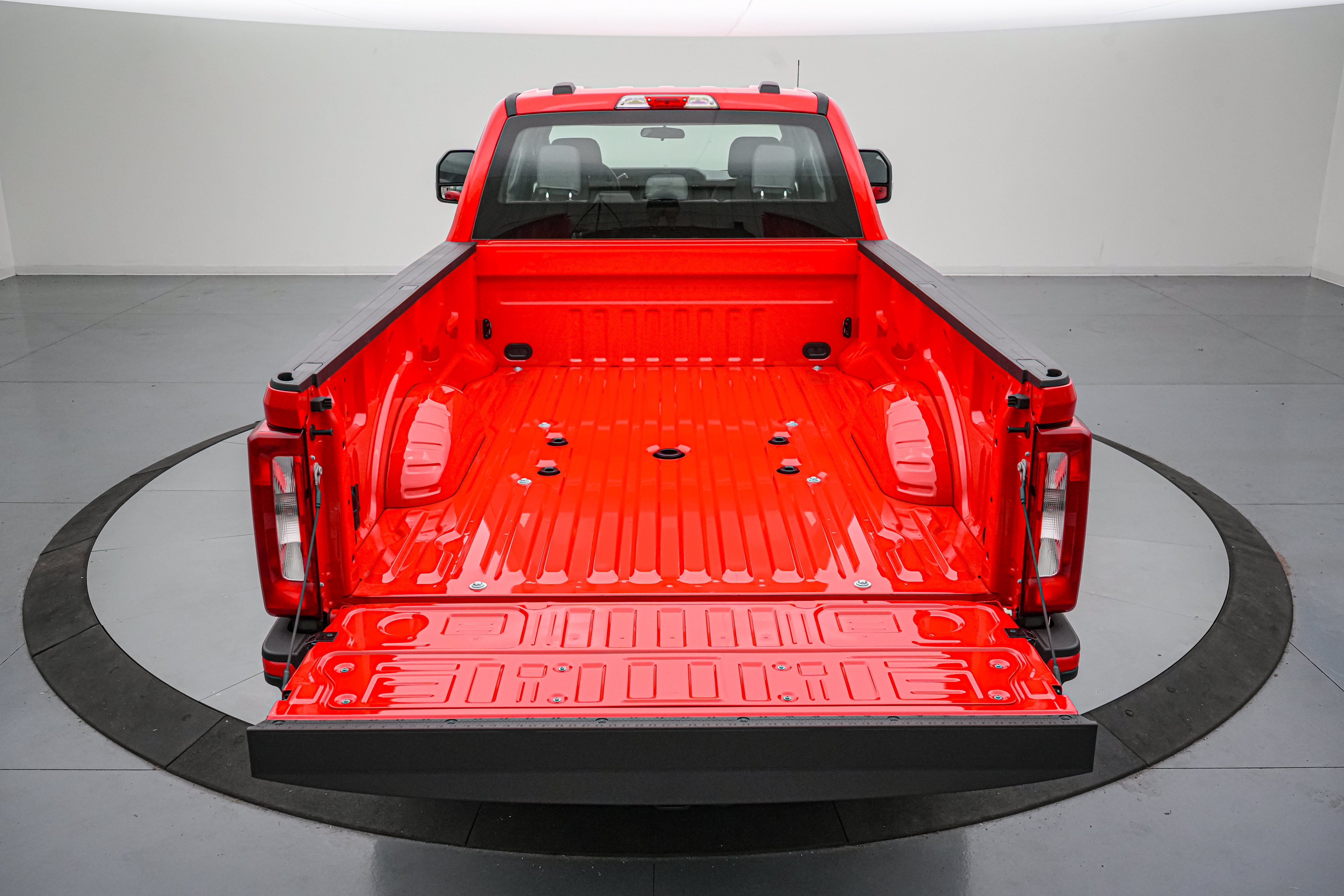 2026 Ford Super Duty F-350 SRW XL w/STX Appearance Package