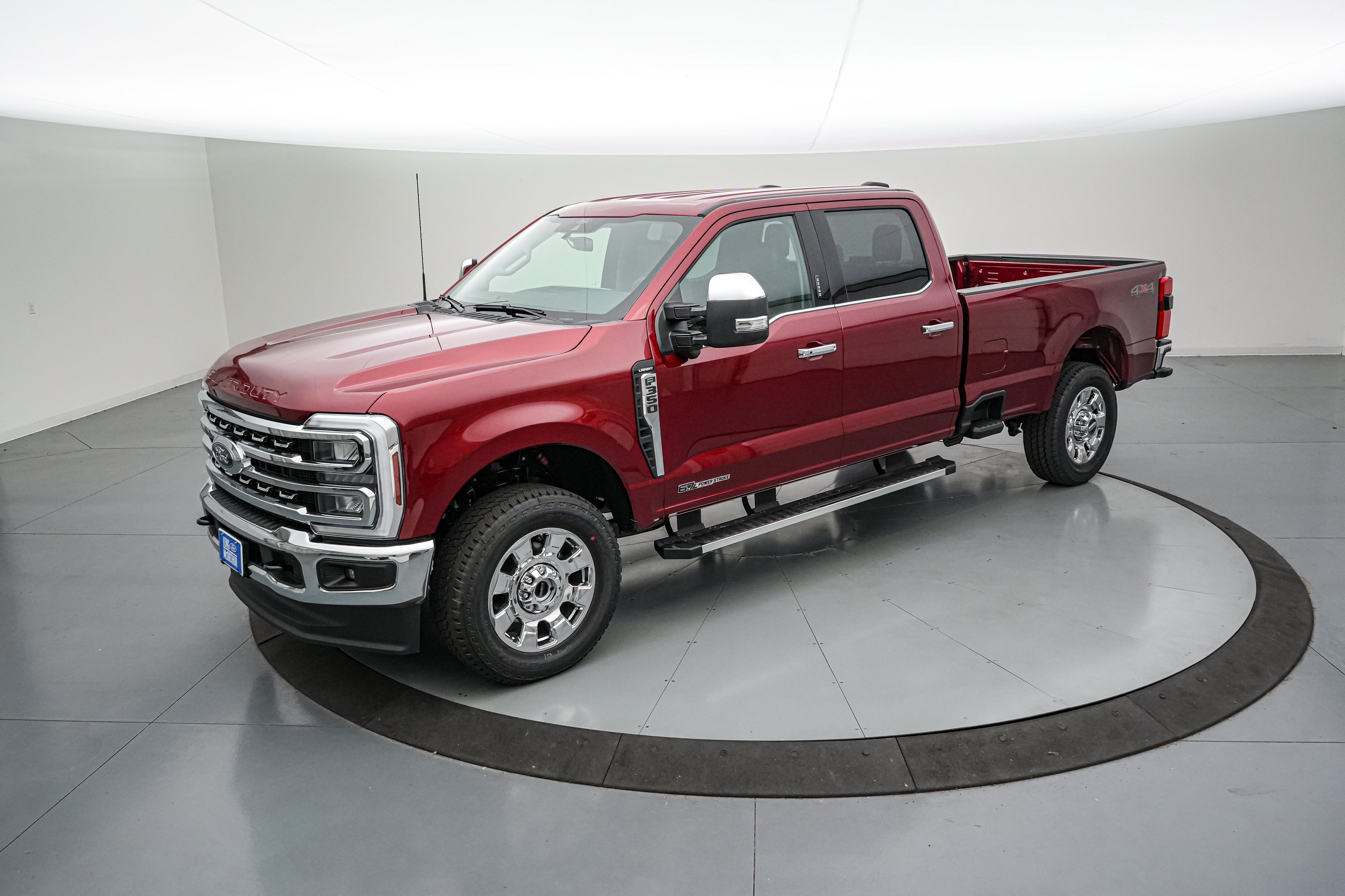 2026 Ford Super Duty F-350 SRW LARIAT