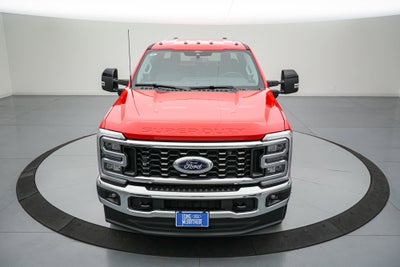 2026 Ford Super Duty F-350 DRW LARIAT