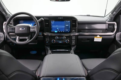 2026 Ford Super Duty F-350 DRW LARIAT