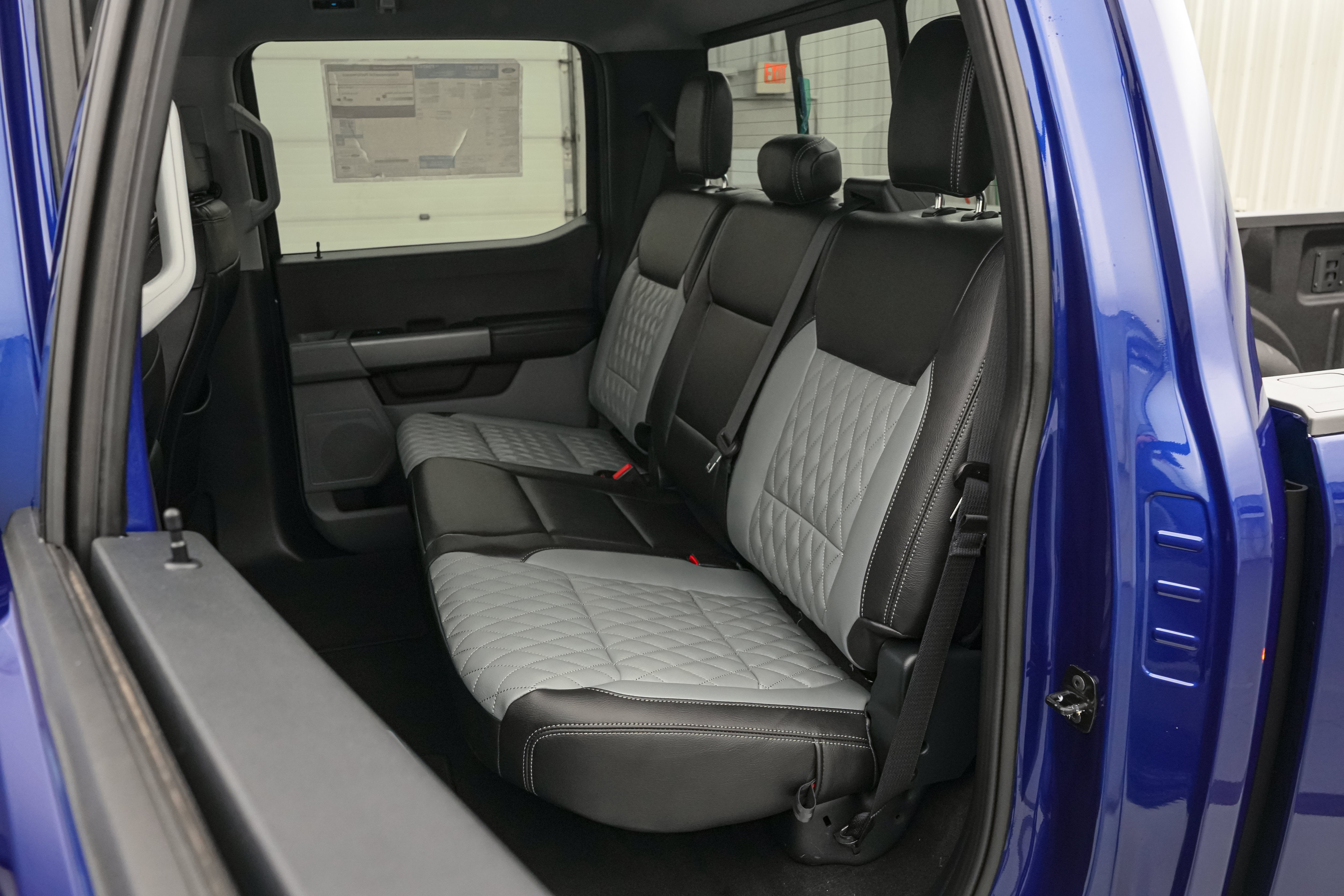 2026 Ford Super Duty F-350 DRW XLT Special Edition