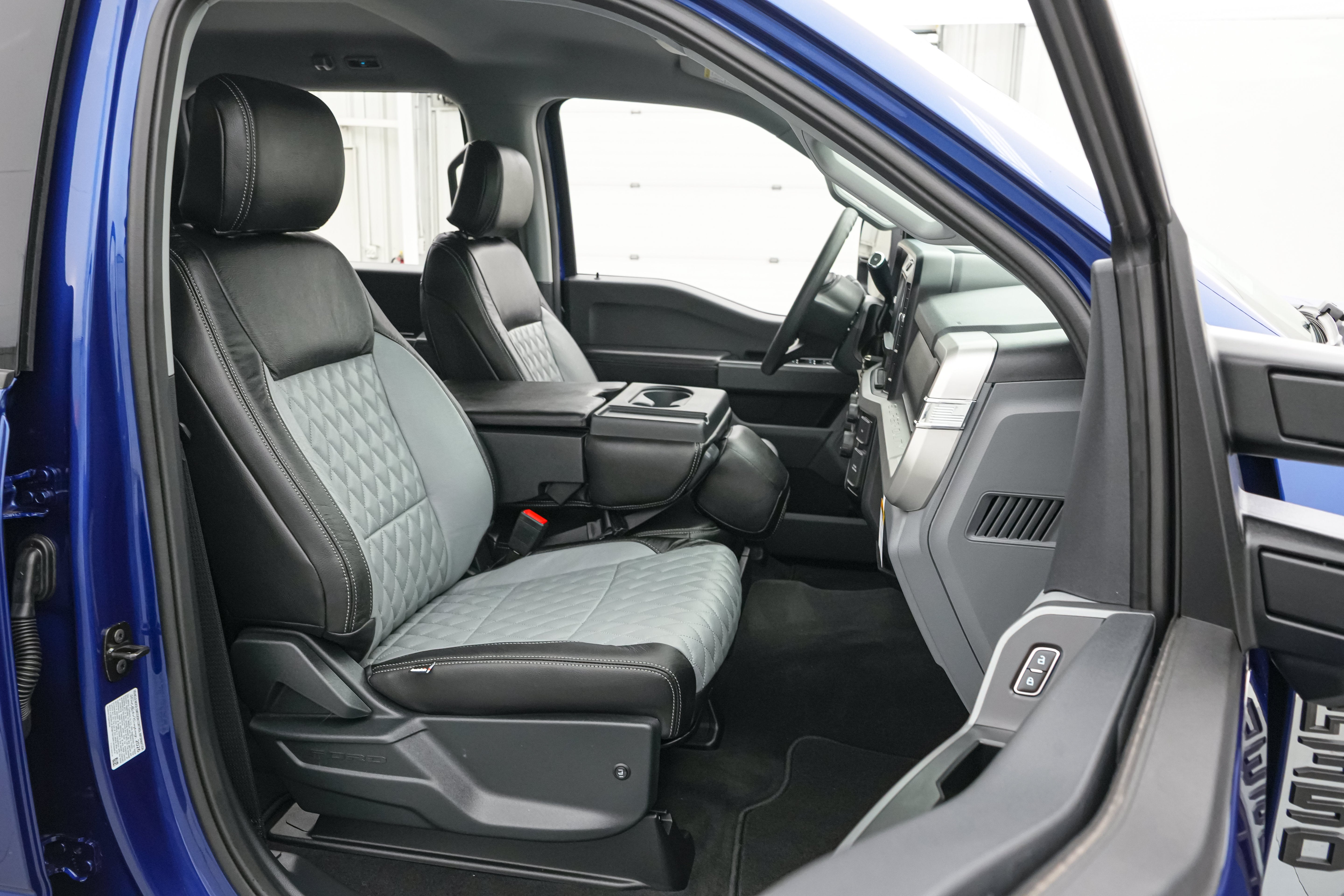 2026 Ford Super Duty F-350 DRW XLT Special Edition