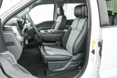 2026 Ford Super Duty F-350 DRW XLT