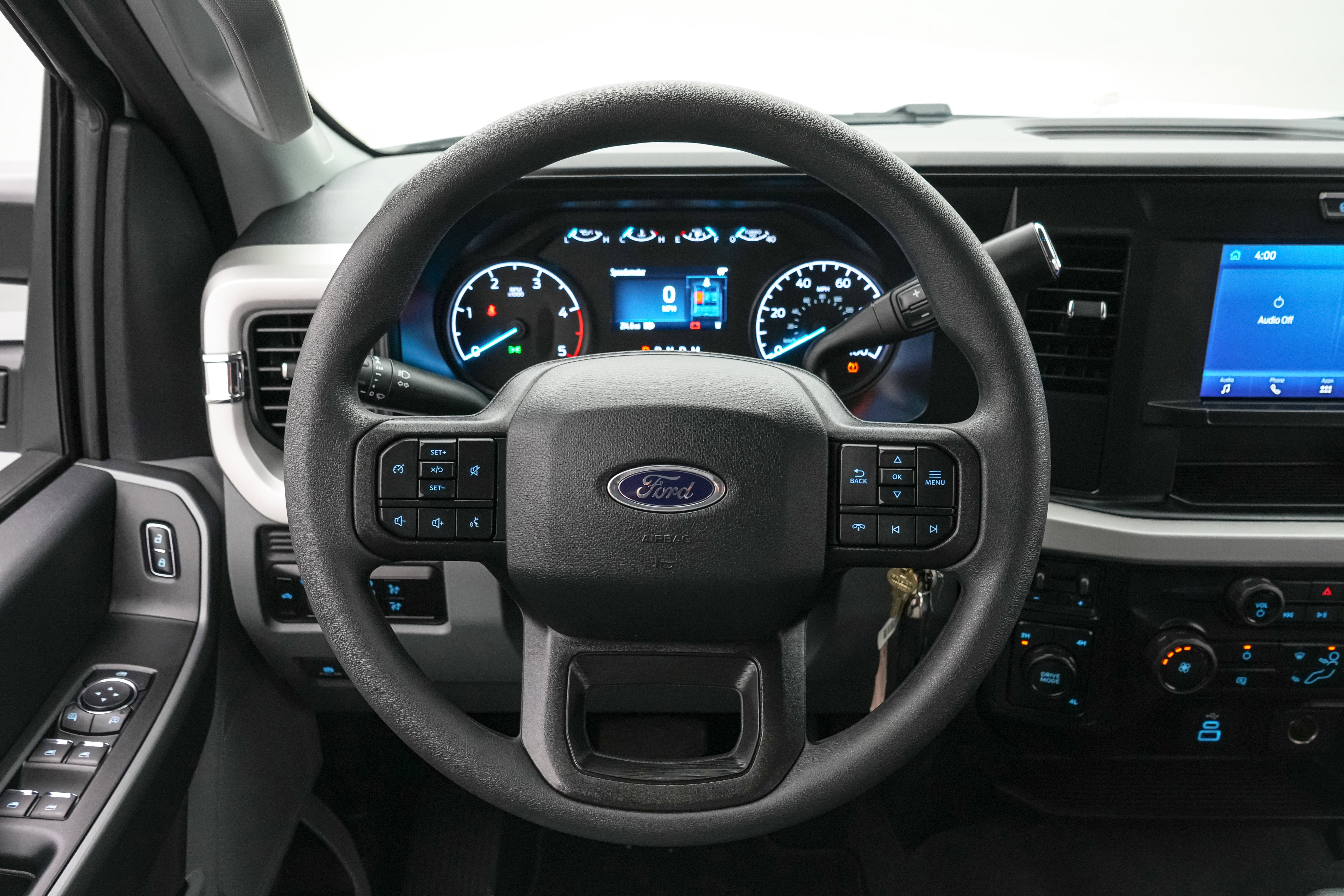 2026 Ford Super Duty F-350 DRW XLT